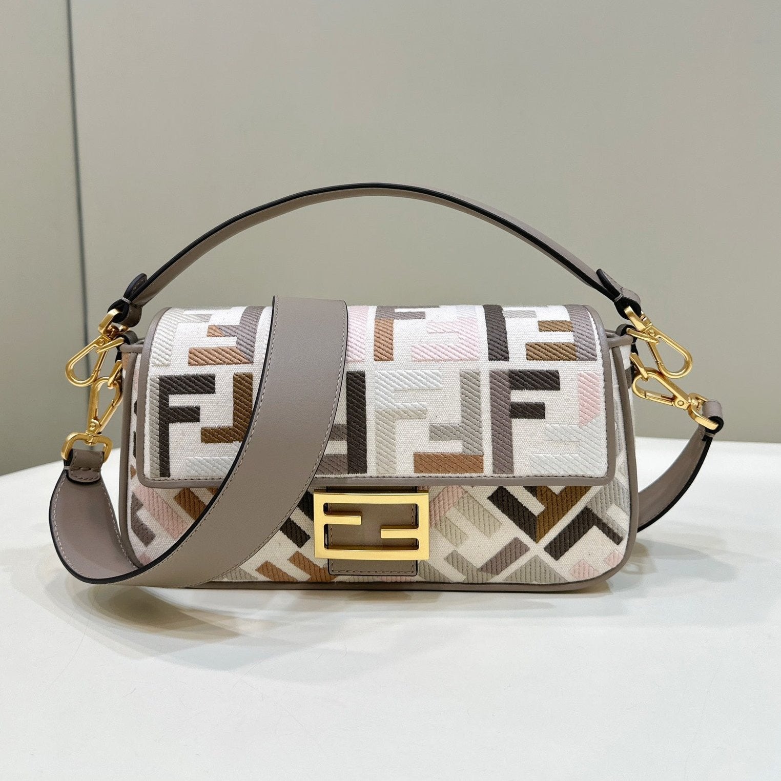 BAGUETTE CANVAS 27 BAG GREY STRAP WITH MULTICOLOUR EMBROIDERY GOLD HARDWARE mysite