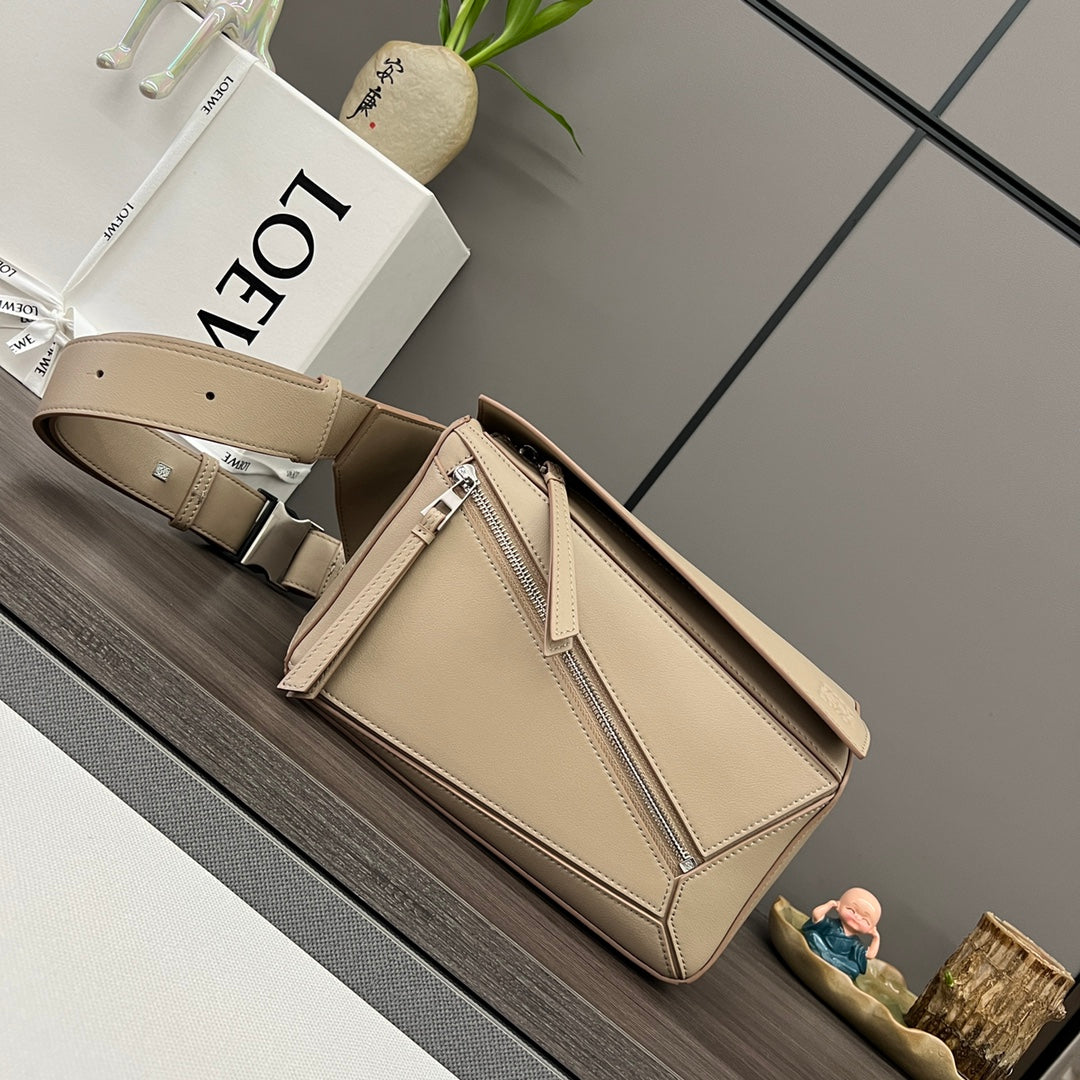 Loew Puzzle Small 24cm Beige Leather Belt Bag mysite