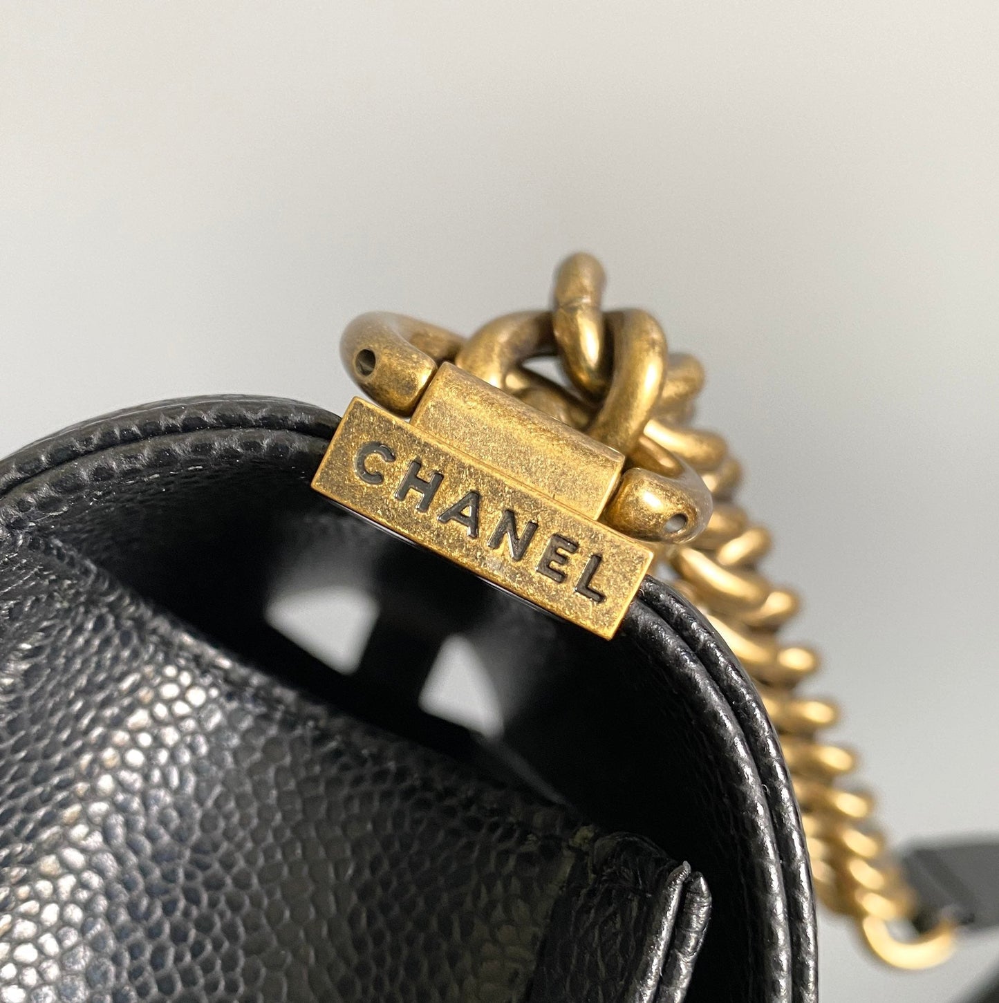 SMALL BOY BAG 20 IN BLACK LAMBSKIN GOLD HARDWARE mysite