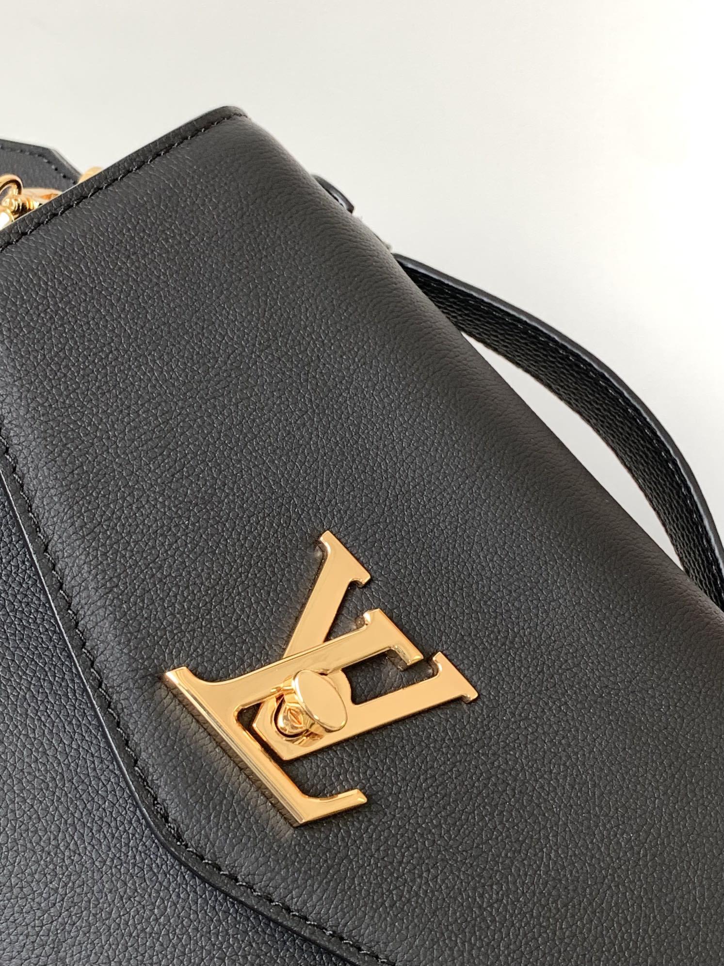 LV Oxford Handbag 22cm Black Grain Cowhide GHW mysite