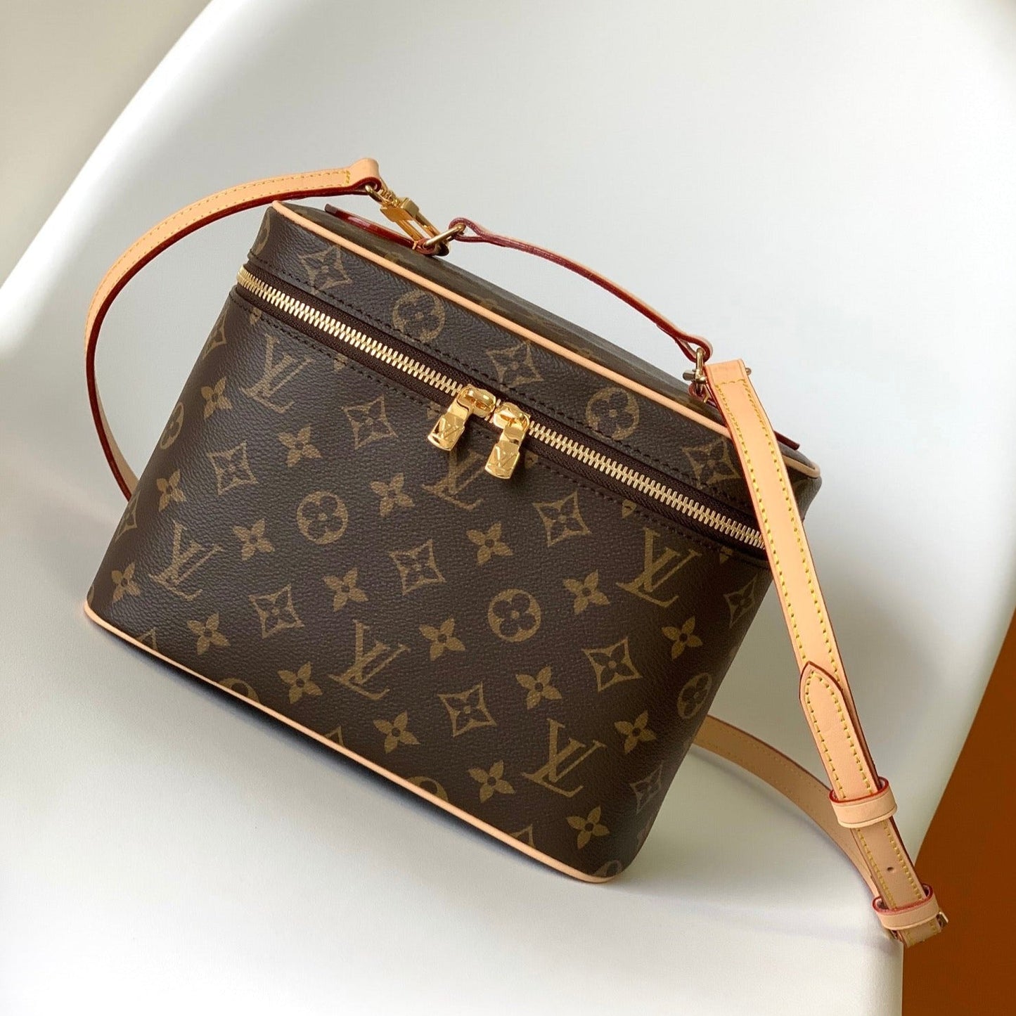 NICE BB 24 TOILETRY POUCH mysite