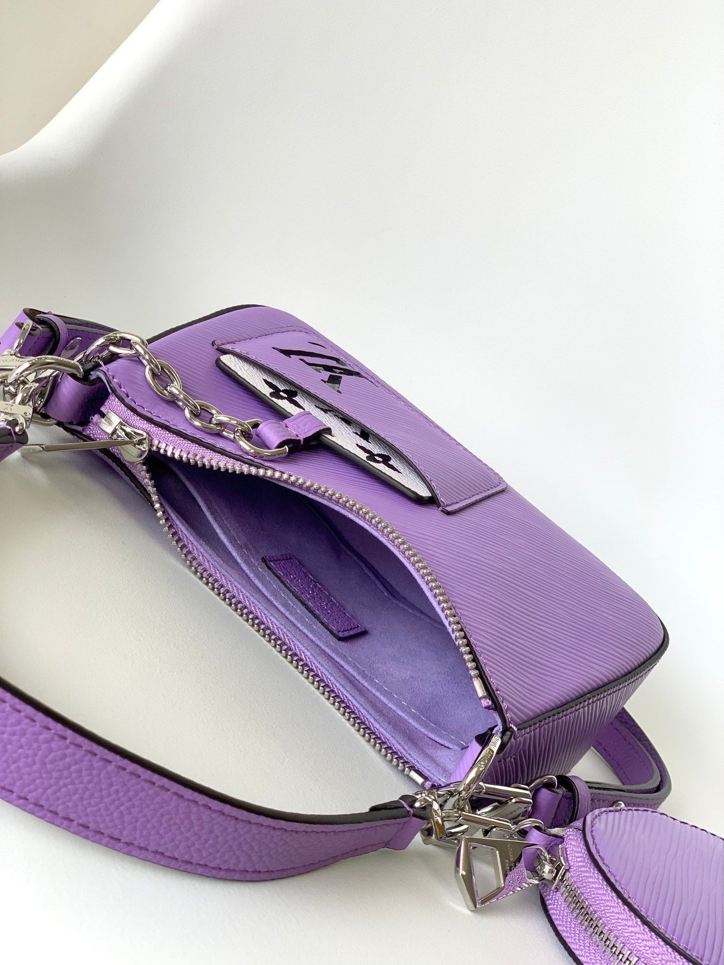 LV Marellini 19cm Purple Epi Grain Cowhide Metal HW mysite