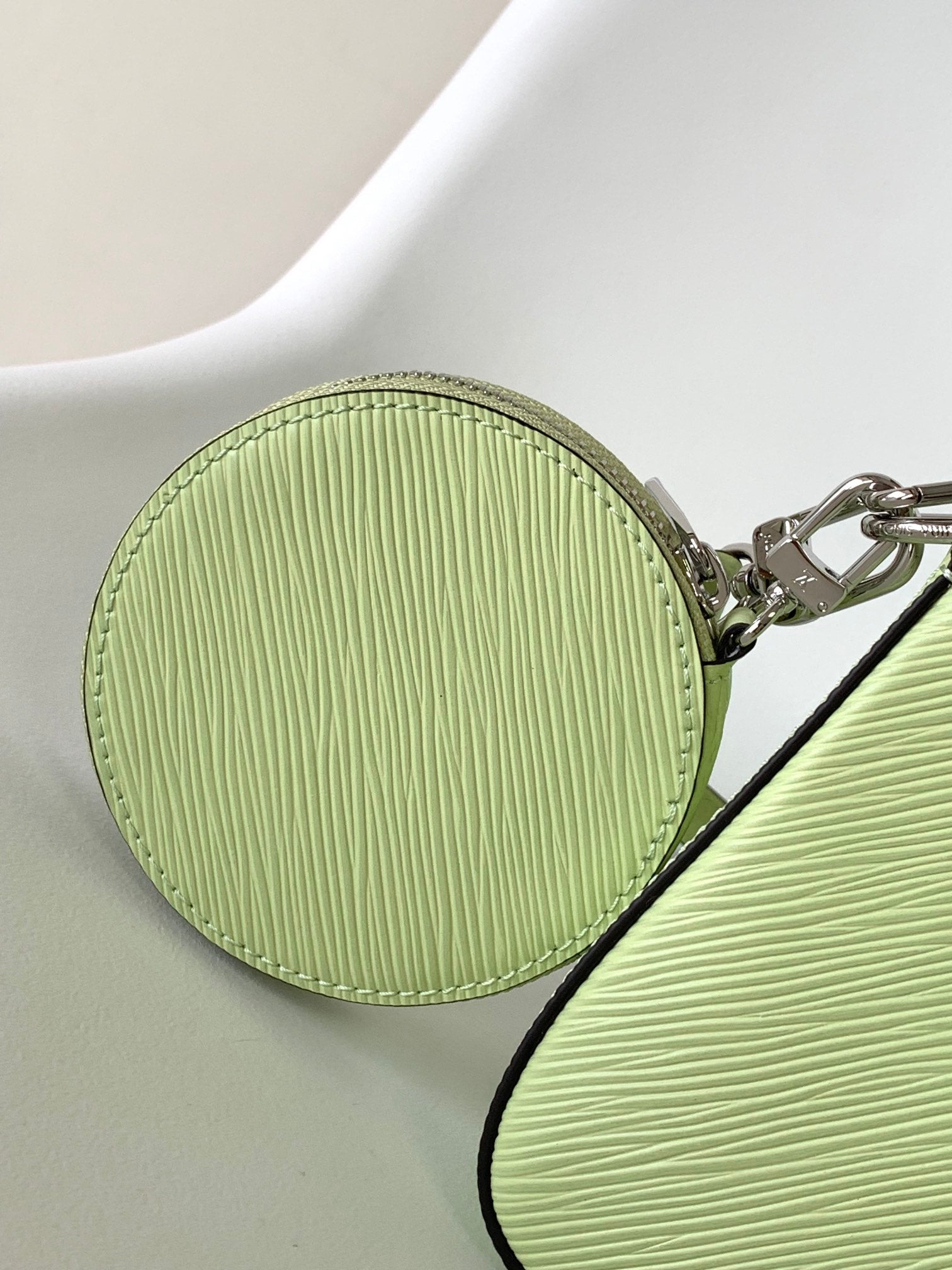 LV Marellini 19cm Green Epi Grain Cowhide Metal HW mysite