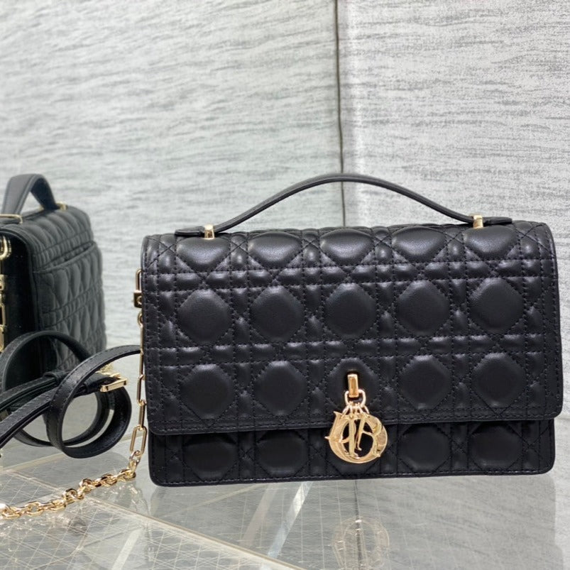 MISS CD TOP HANDLE 24CM BLACK LAMBSKIN mysite