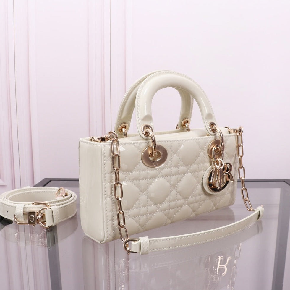 MEDIUM LADY D-JOY 26 WHITE LAMBSKIN mysite