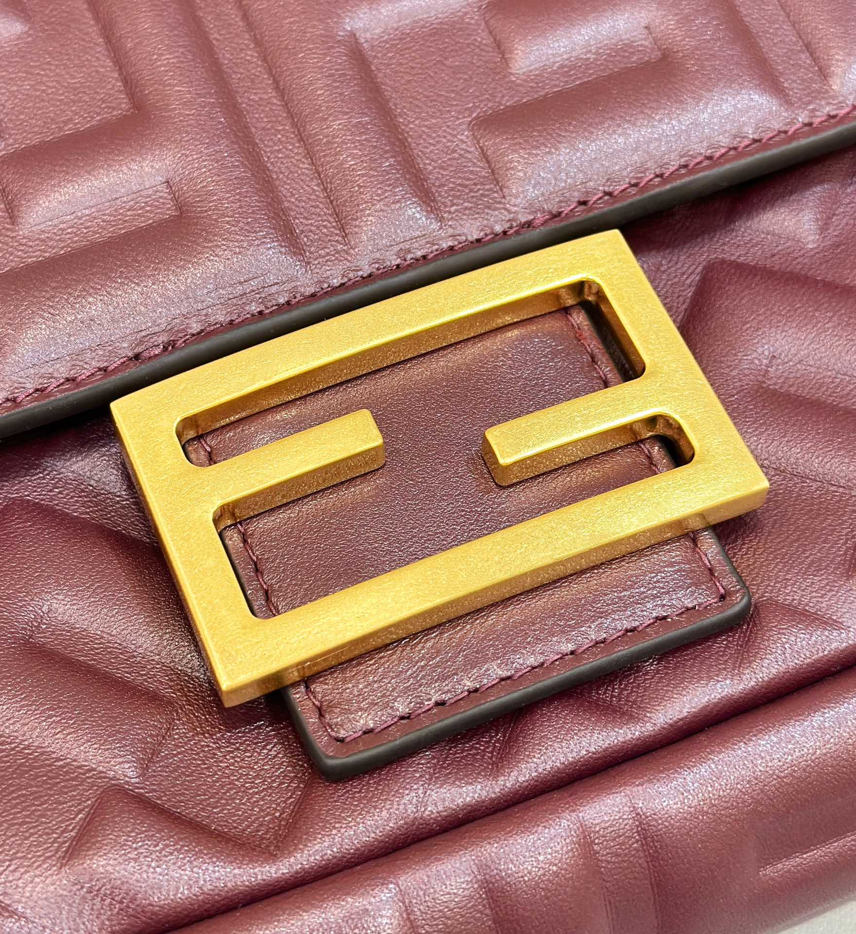 Baguette 27cm Burgundy Lambskin Gold Hardware mysite