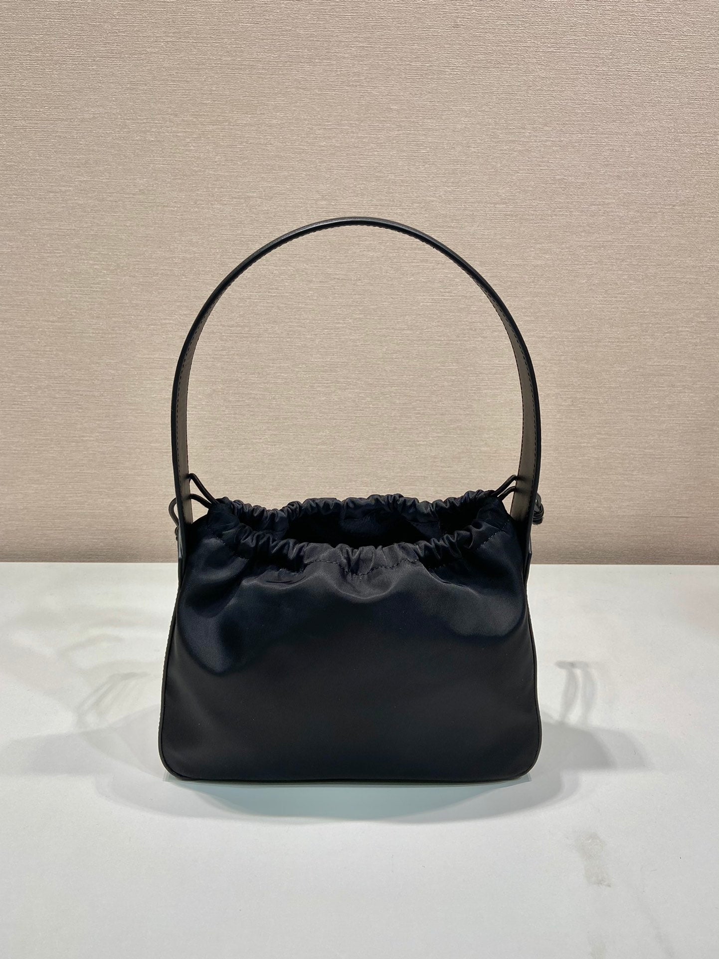 SMALL DRAWSTRING BAG 23 IN BLACK RE-NYLON mysite