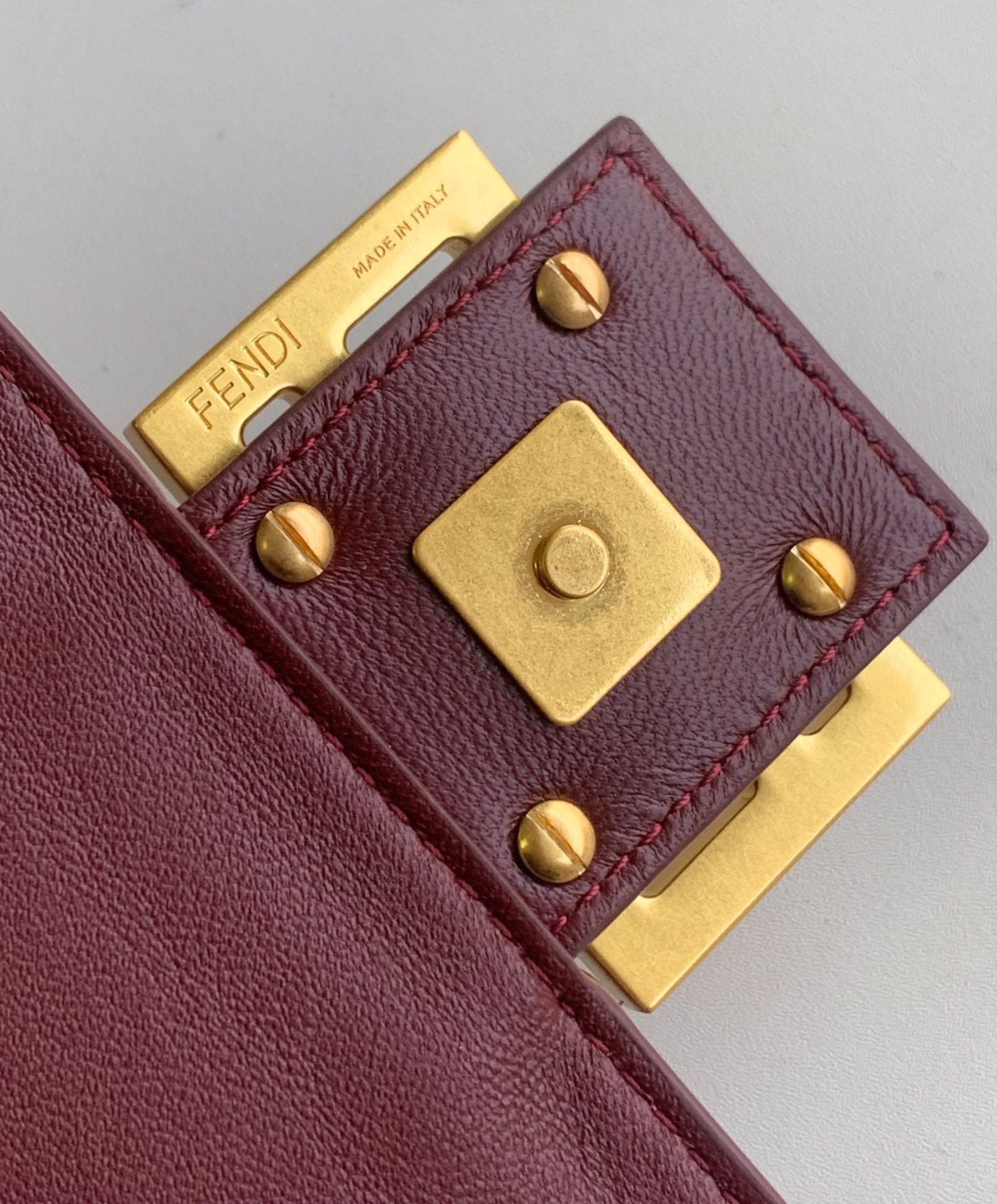 Fend Baguette 27 Bag With FF Motif Burgundy Leather Ghw mysite