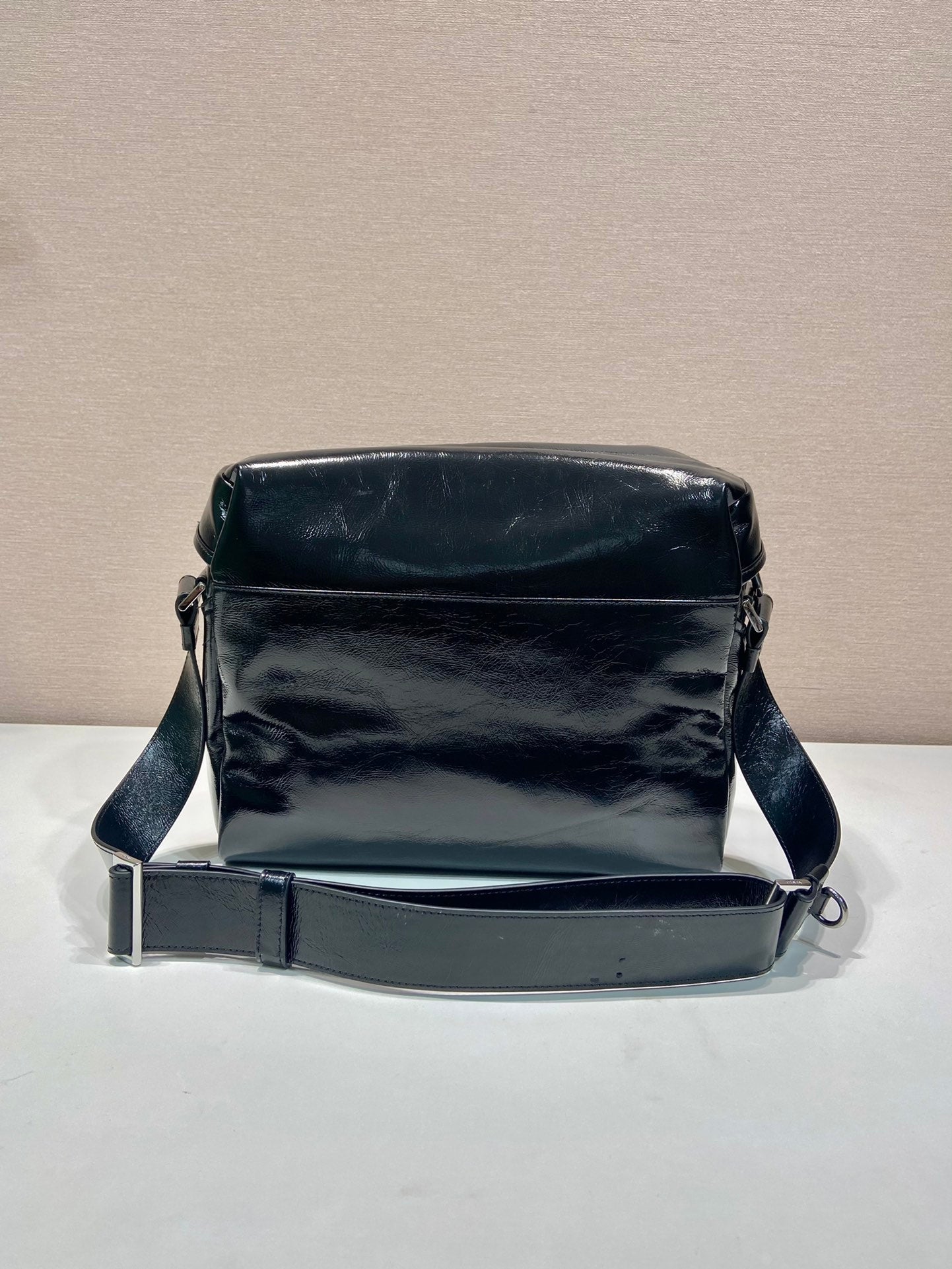 CROSSBODY BAG 29 IN BLACK OIL WAX LAMBSKIN mysite