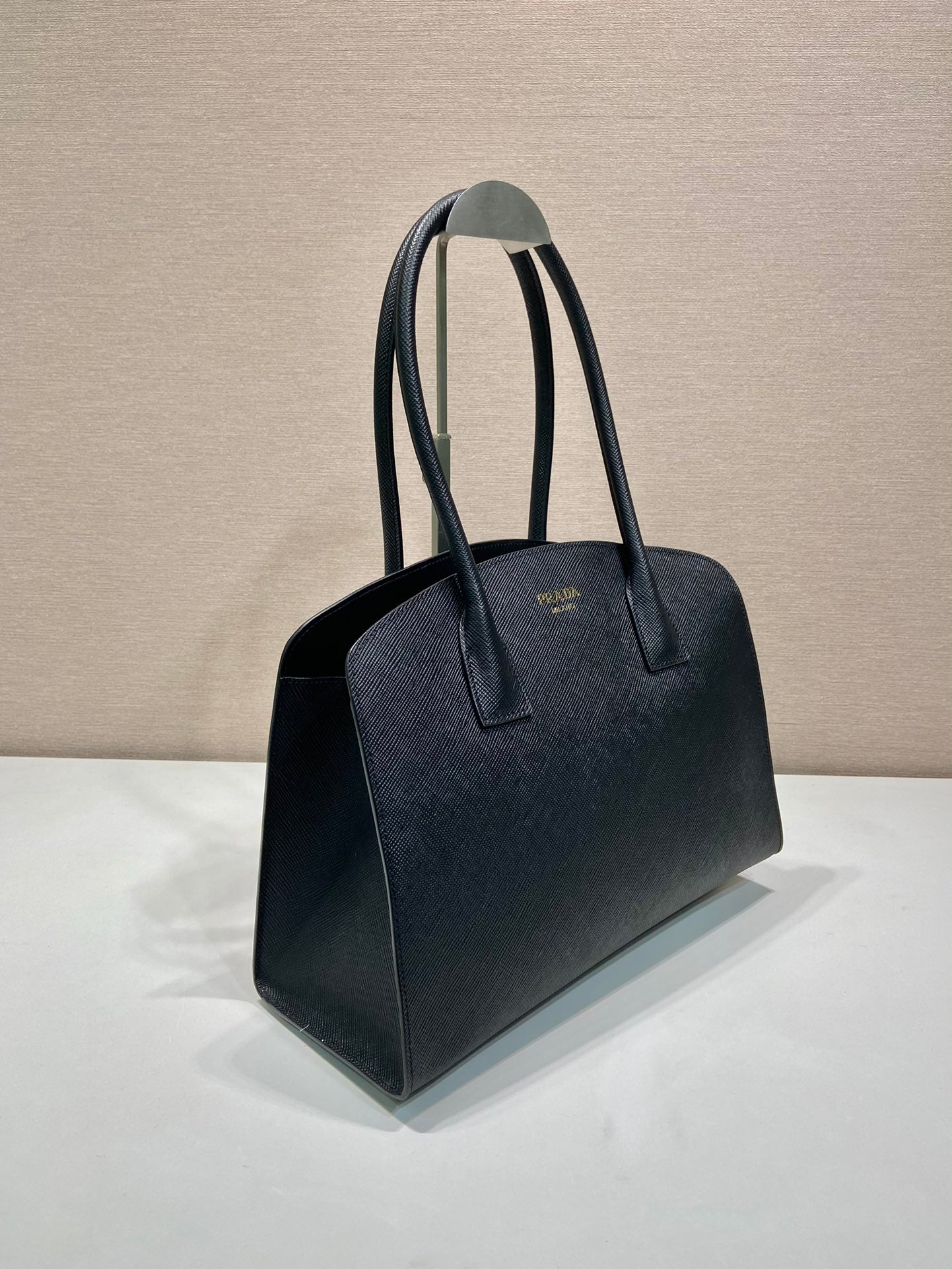SHOPPING BAG 36 IN BLACK SAFFIANO LEATHER mysite