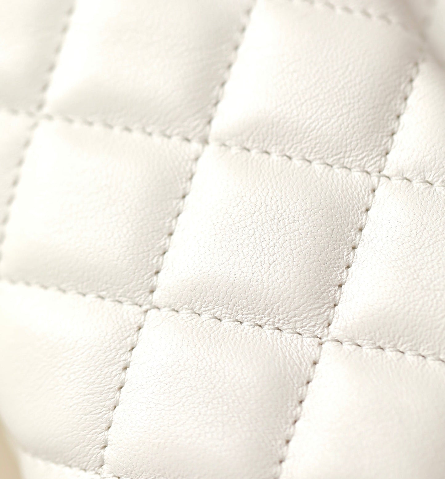 cc 24p mini flap bag 17cm white lambskin pearl chain mysite