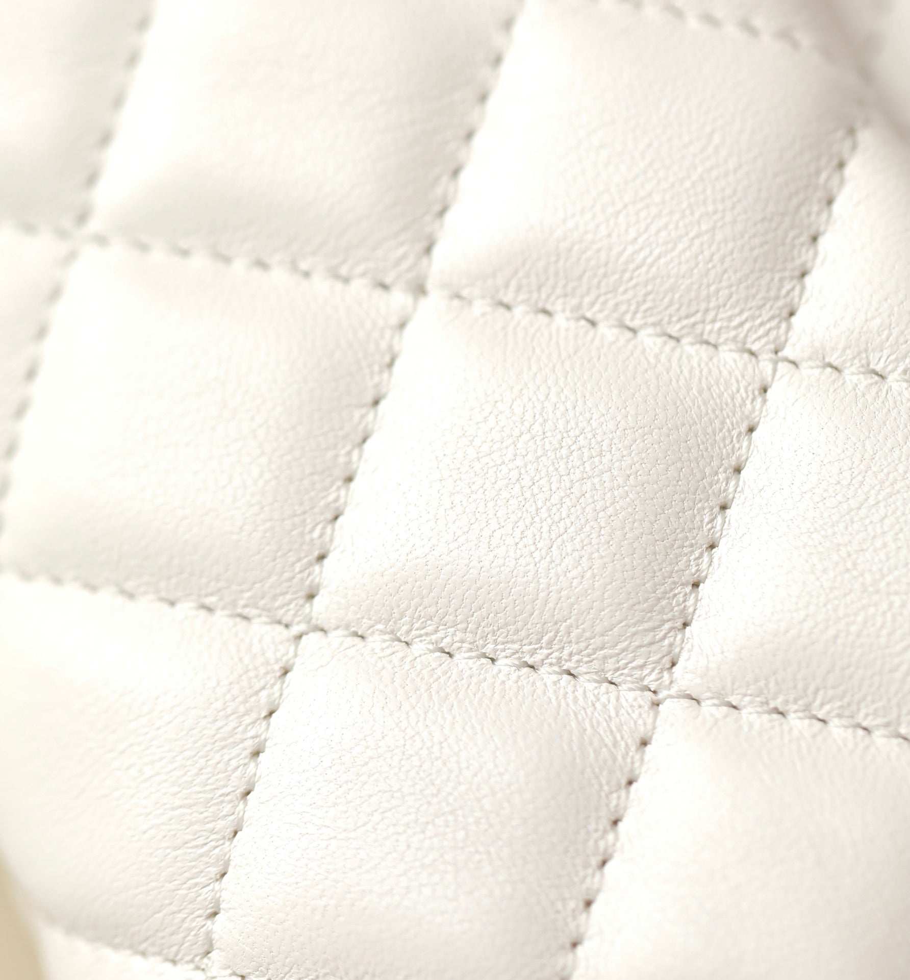 cc 24p mini flap bag 17cm white lambskin pearl chain mysite
