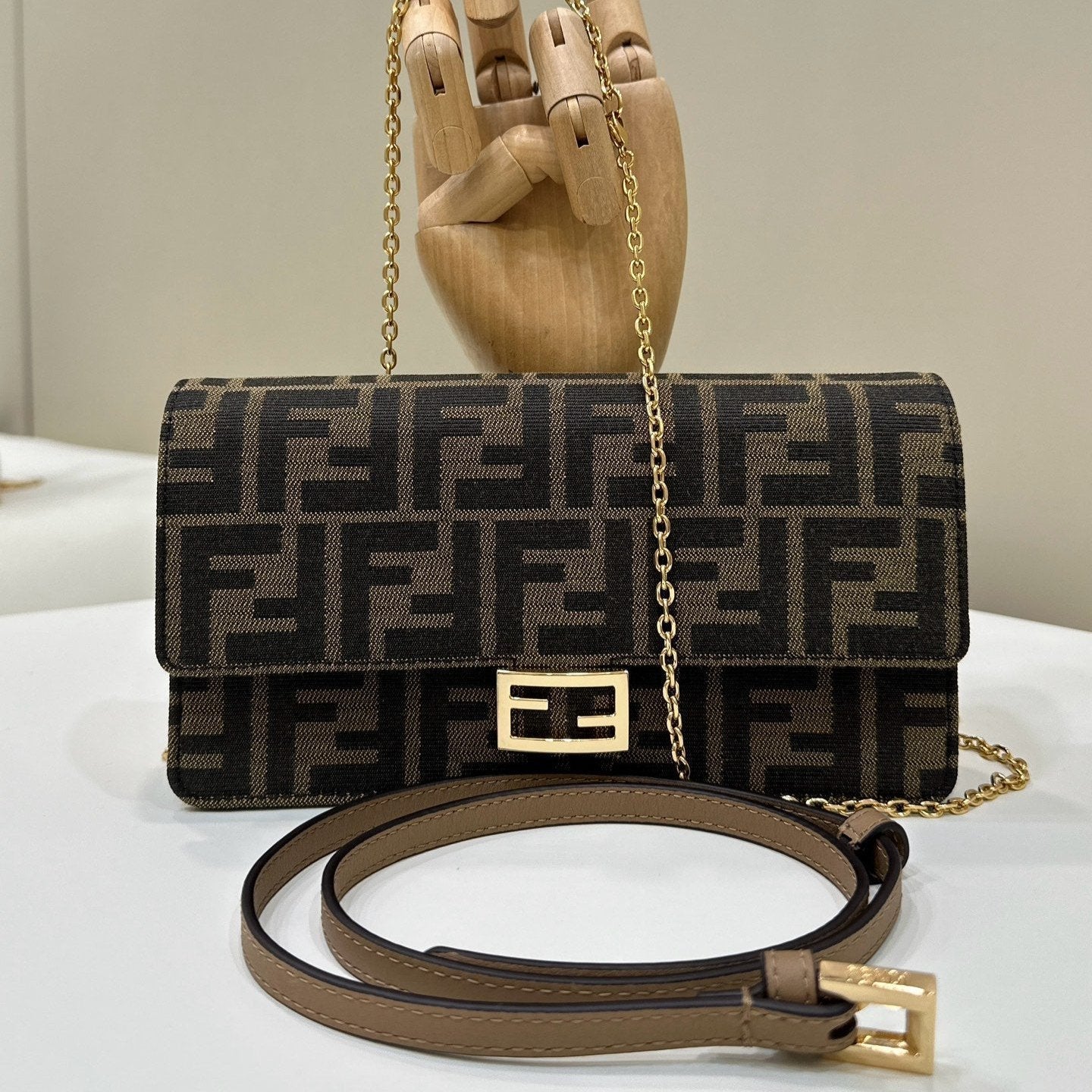 BAGUETTE CHAIN MIDI 21 IN BROWN MIX BLACK MONOGRAM JACQUARD FABRIC BAG mysite