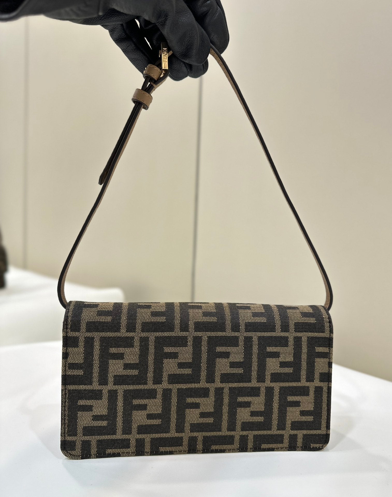 BAGUETTE CHAIN MIDI 21 IN BROWN MIX BLACK MONOGRAM JACQUARD FABRIC BAG mysite
