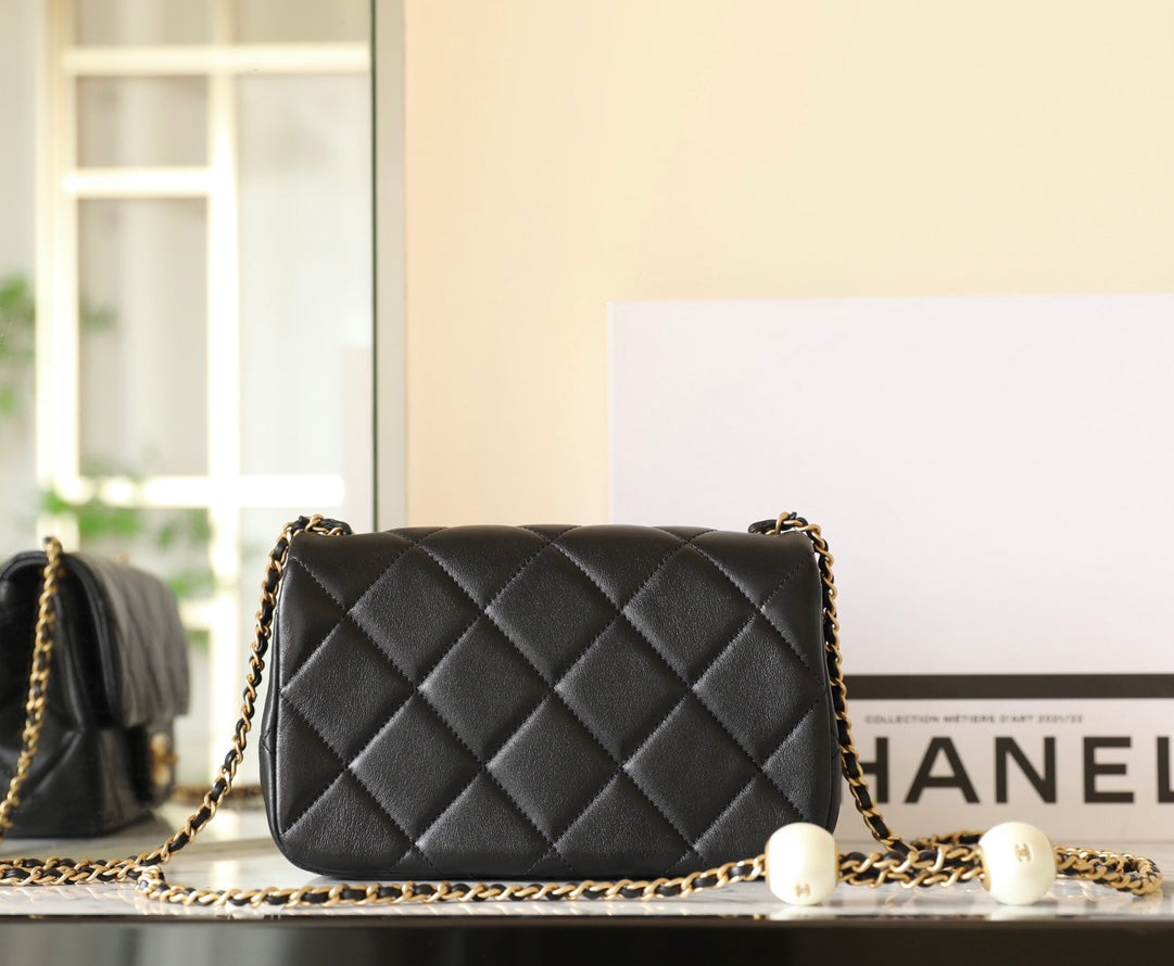 cc 24s mini flap bag 20cm black lambskin pearl ball mysite