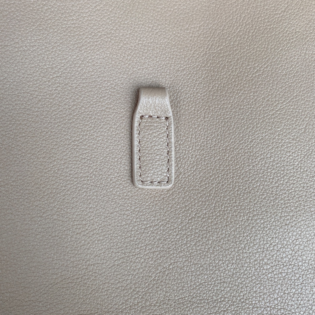 le 5a7 small 23cm dark beige calfskin mysite