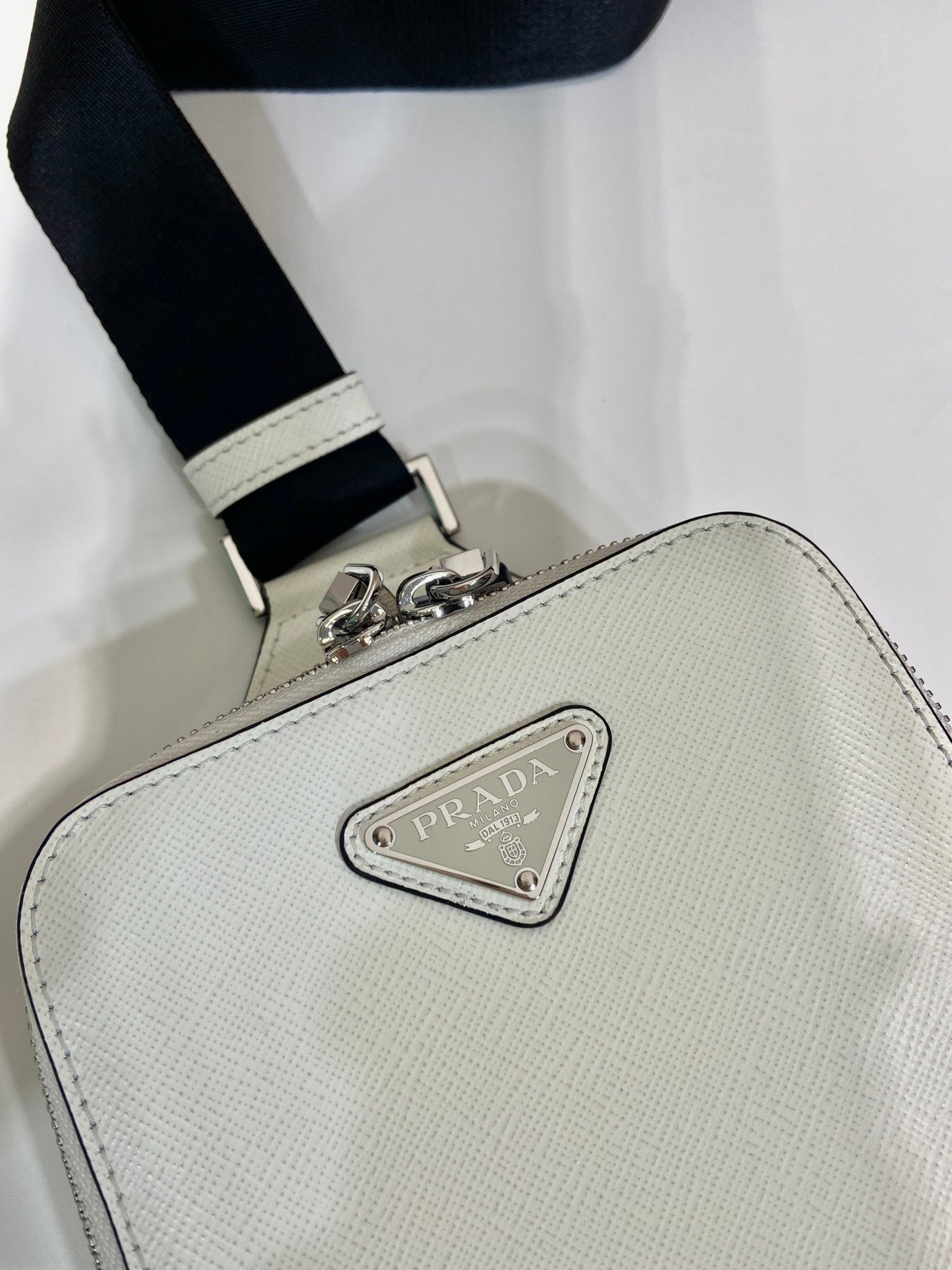 CHEST BAG 20 IN WHITE SAFFIANO LEATHER mysite