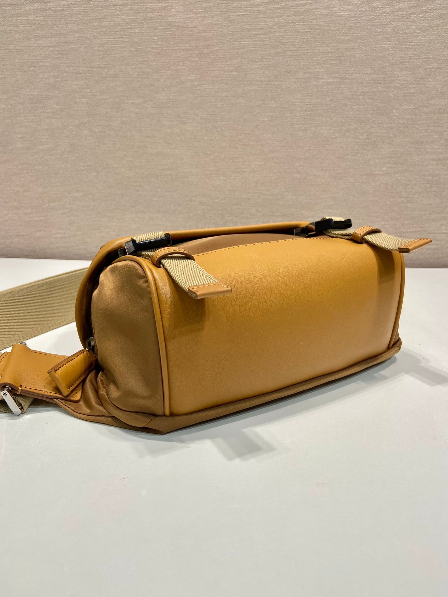MESSENGER BAG 20 IN CIDER BROWN RE-NYLON AND CALFSKIN TRIM mysite