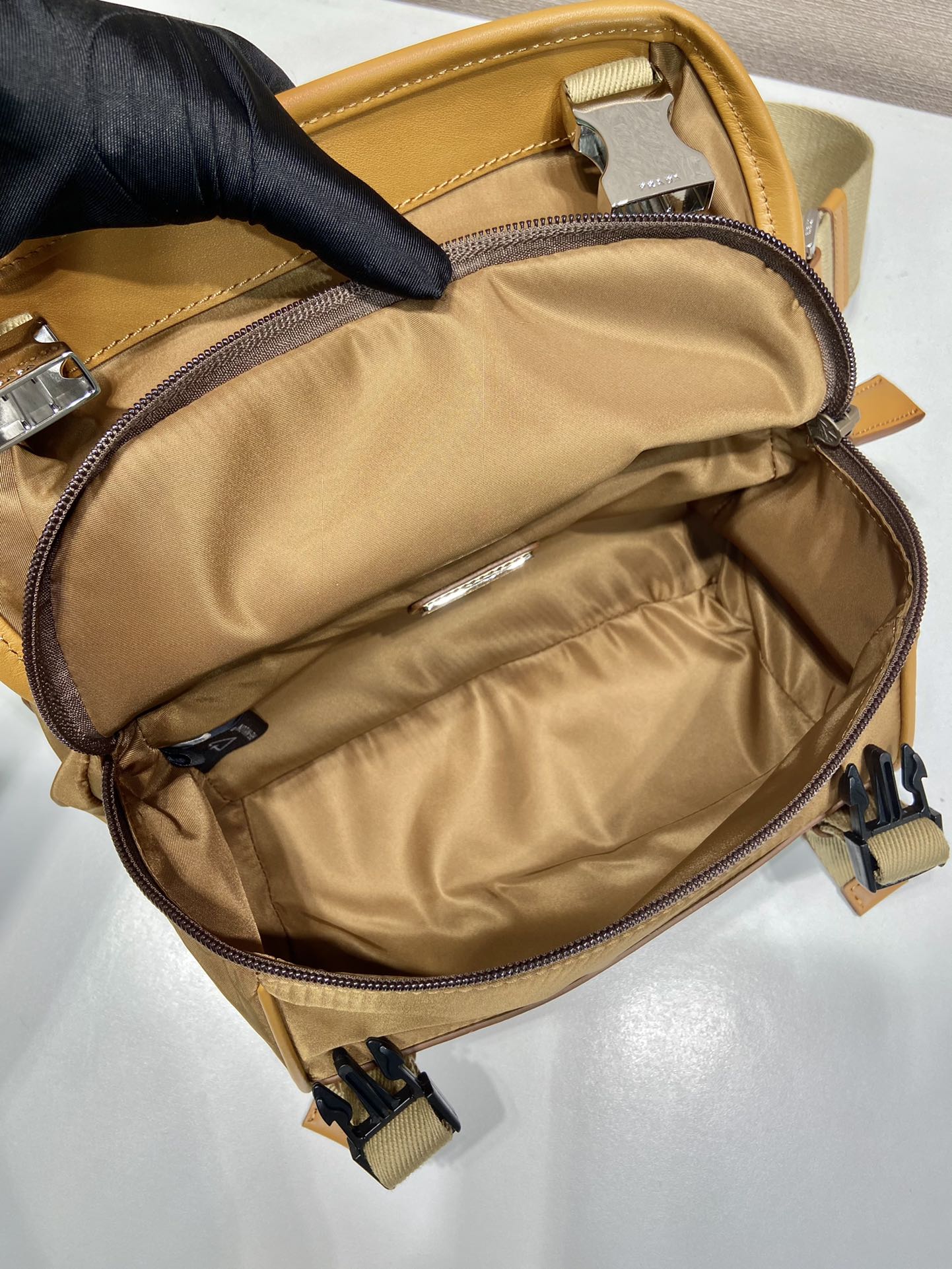 MESSENGER BAG 20 IN CIDER BROWN RE-NYLON AND CALFSKIN TRIM mysite