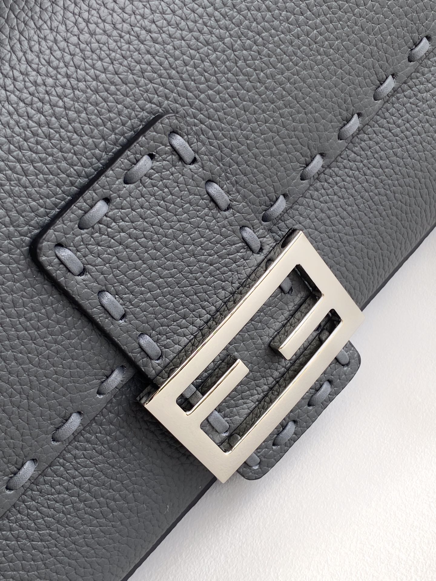 Fend Baguette 27 Bag Black Calfskin Shw mysite