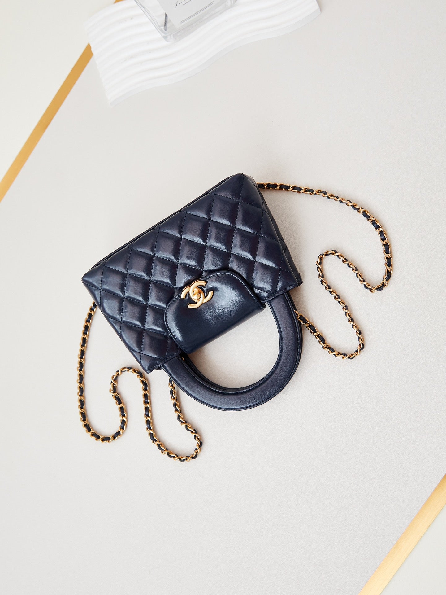 cc 24a nano 19cm kelly shopper bag navy blue lambskin mysite