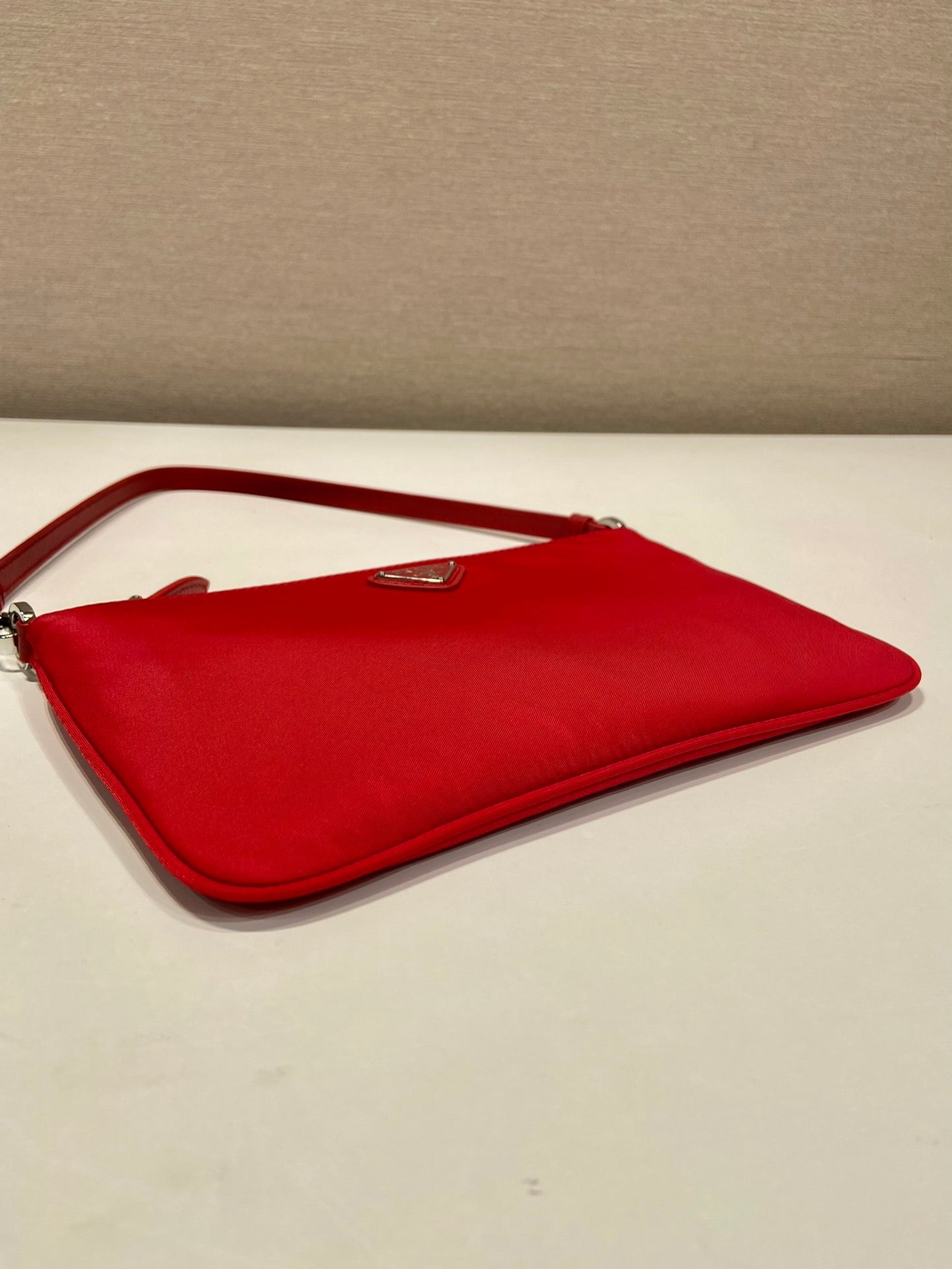 SHOULDER BAG 24 WITH TRIANGLE LOGO IN PASSION RED RE-NYLON FABRIC mysite