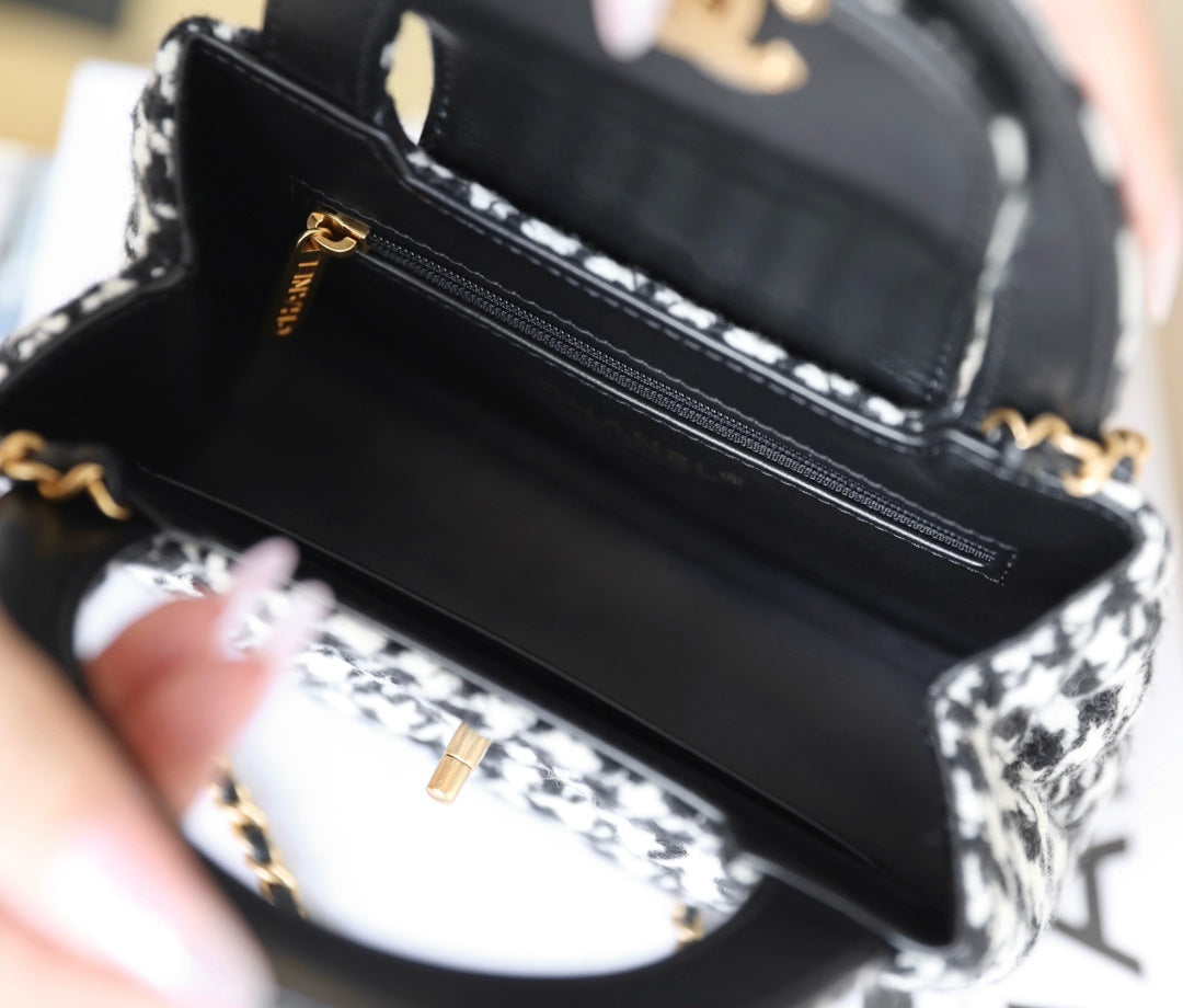 cc 24a nano 19cm kelly shopper bag black white tweed mysite