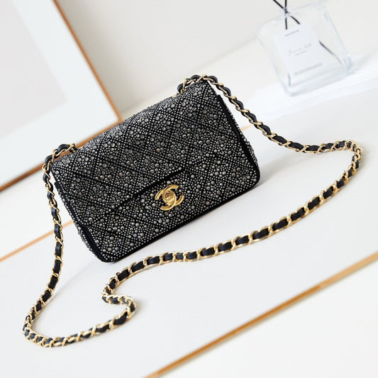 24b mini flap bag  20cm black lambskin silver diamond mysite