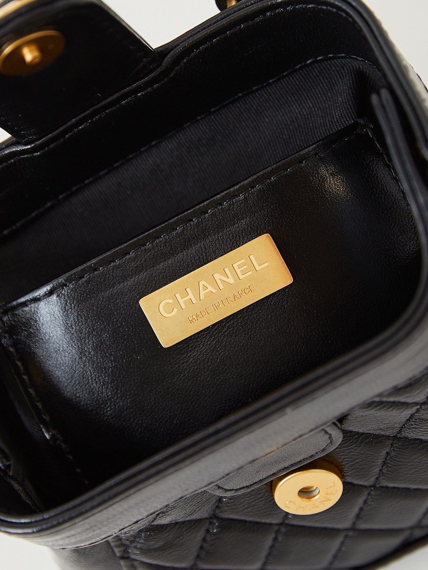 CC 24A Mini Top Handle 13cm Black Wax Leather Gold Hardware 238455 mysite
