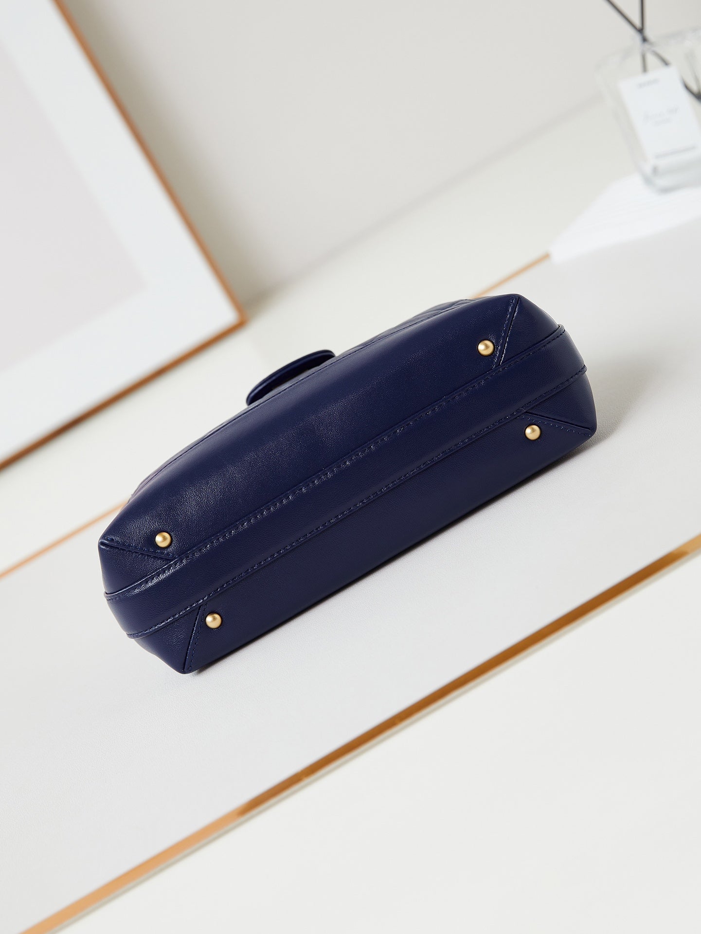 CC 24A Top Handle 23.5cm Night Blue Wax Leather Gold Hardware 238473 mysite