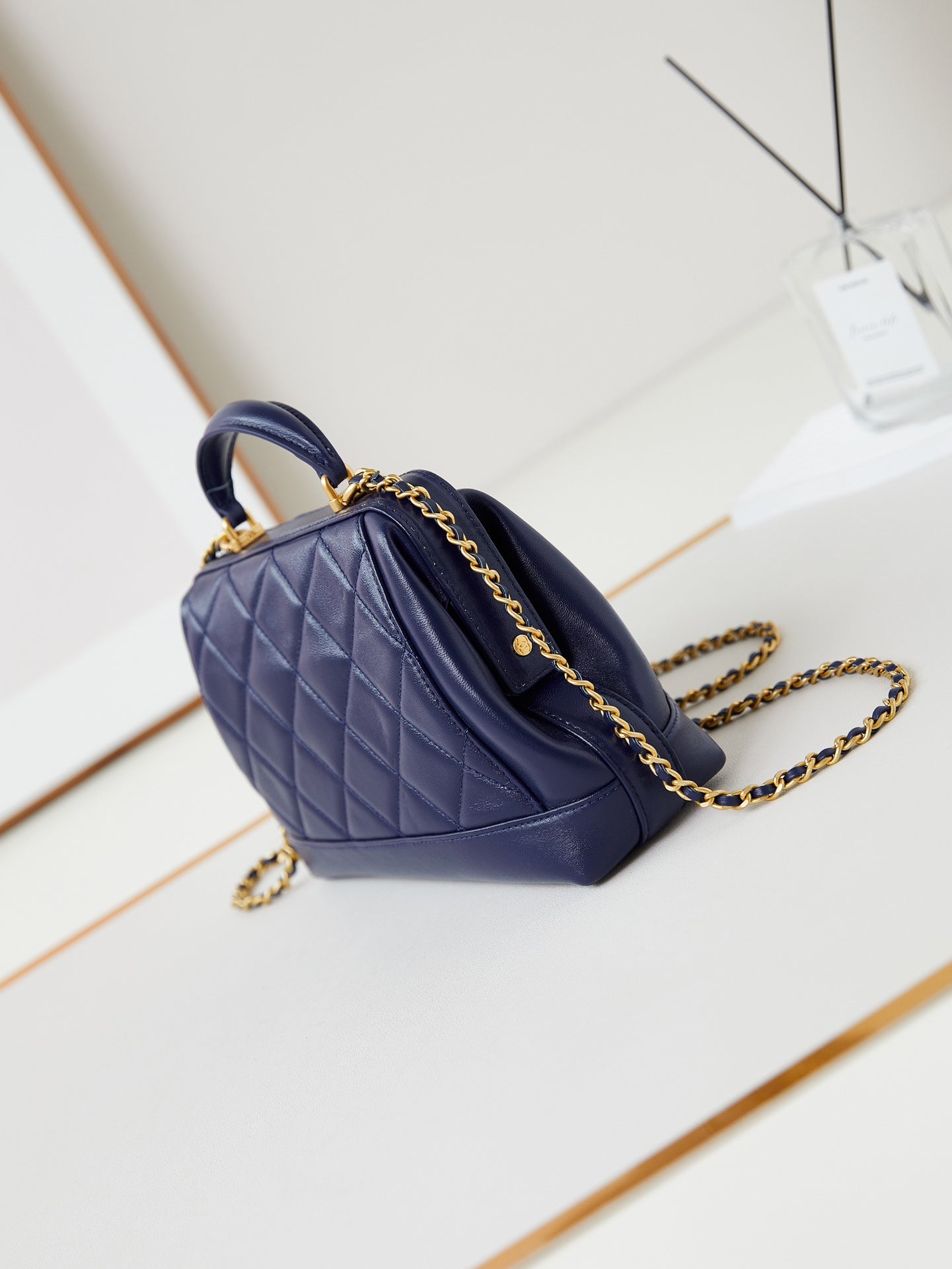 CC 24A Top Handle 23.5cm Night Blue Wax Leather Gold Hardware 238473 mysite