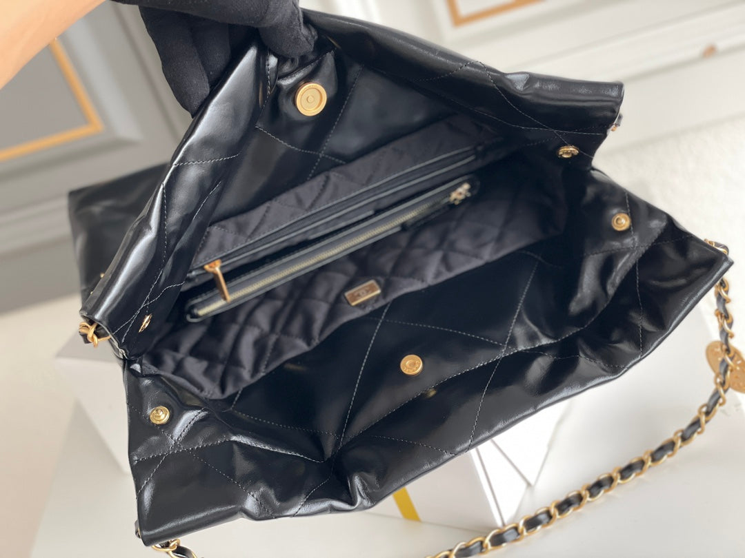 24K CC Hobo 22 Bag Black Lambskin Gold Hardware mysite