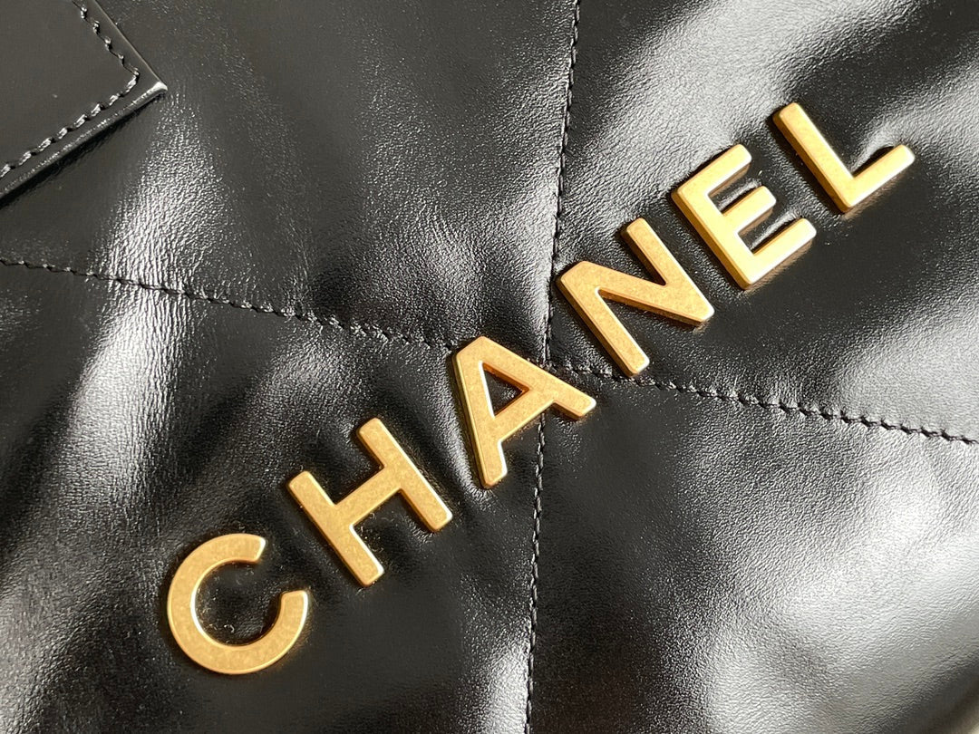 24K CC Hobo 22 Bag Black Lambskin Gold Hardware mysite