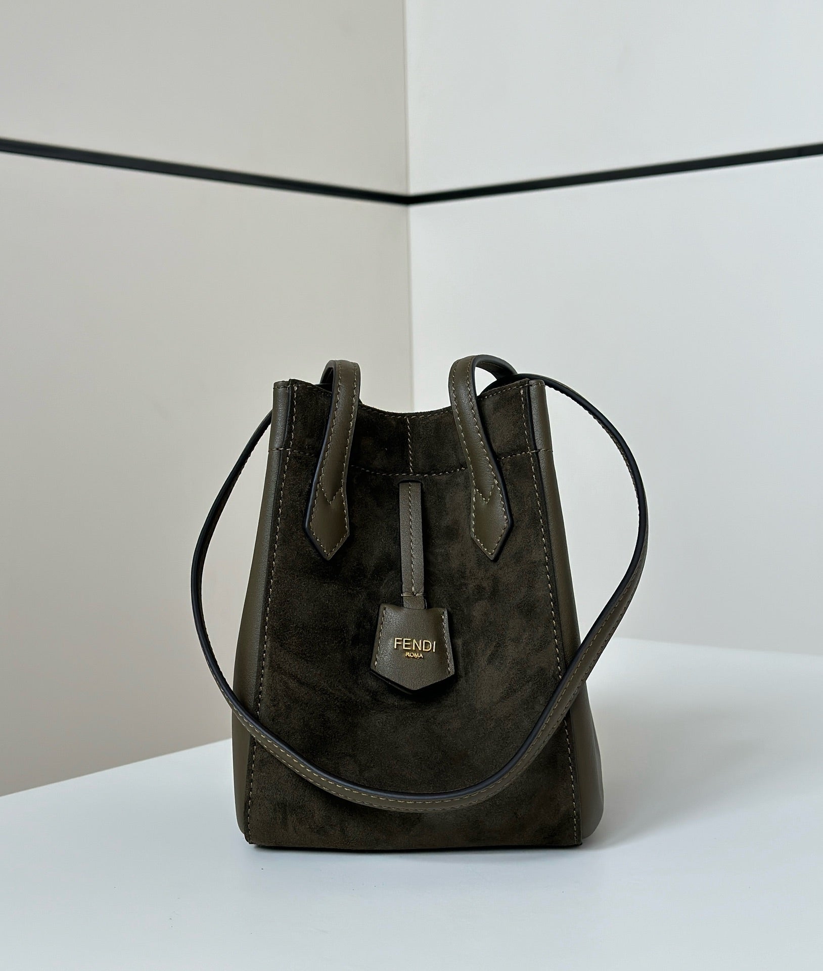 ORIGAMI MINI 19 IN ARMY GREEN LAMBSKIN AND SUEDE mysite