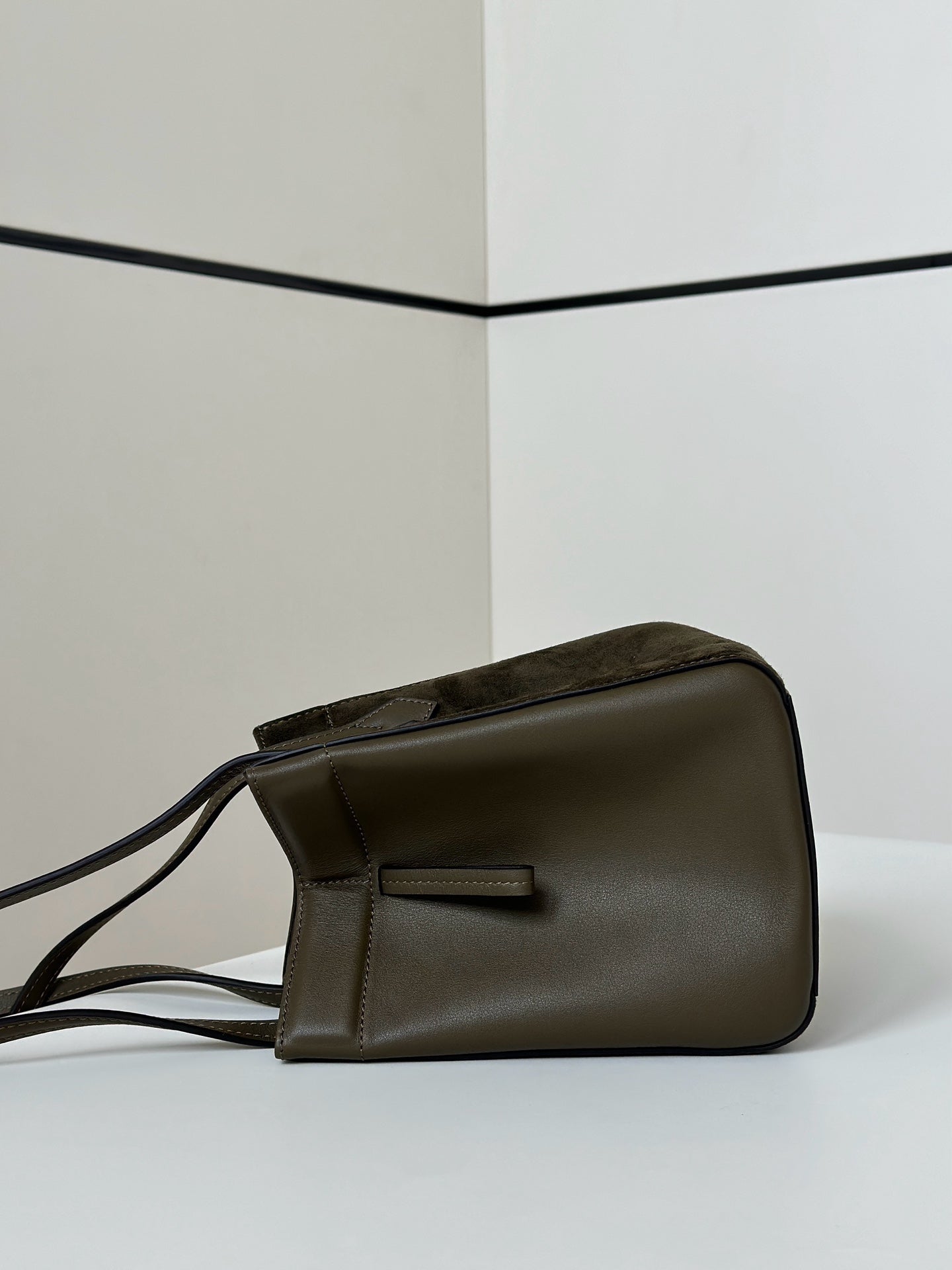 ORIGAMI MINI 19 IN ARMY GREEN LAMBSKIN AND SUEDE mysite