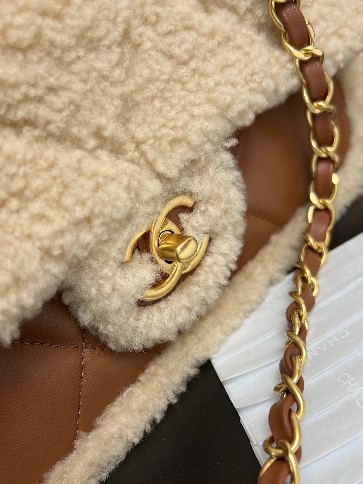 Flap Bag Small 23cm Beige Brown Sherling Lambskin Gold Hardware mysite