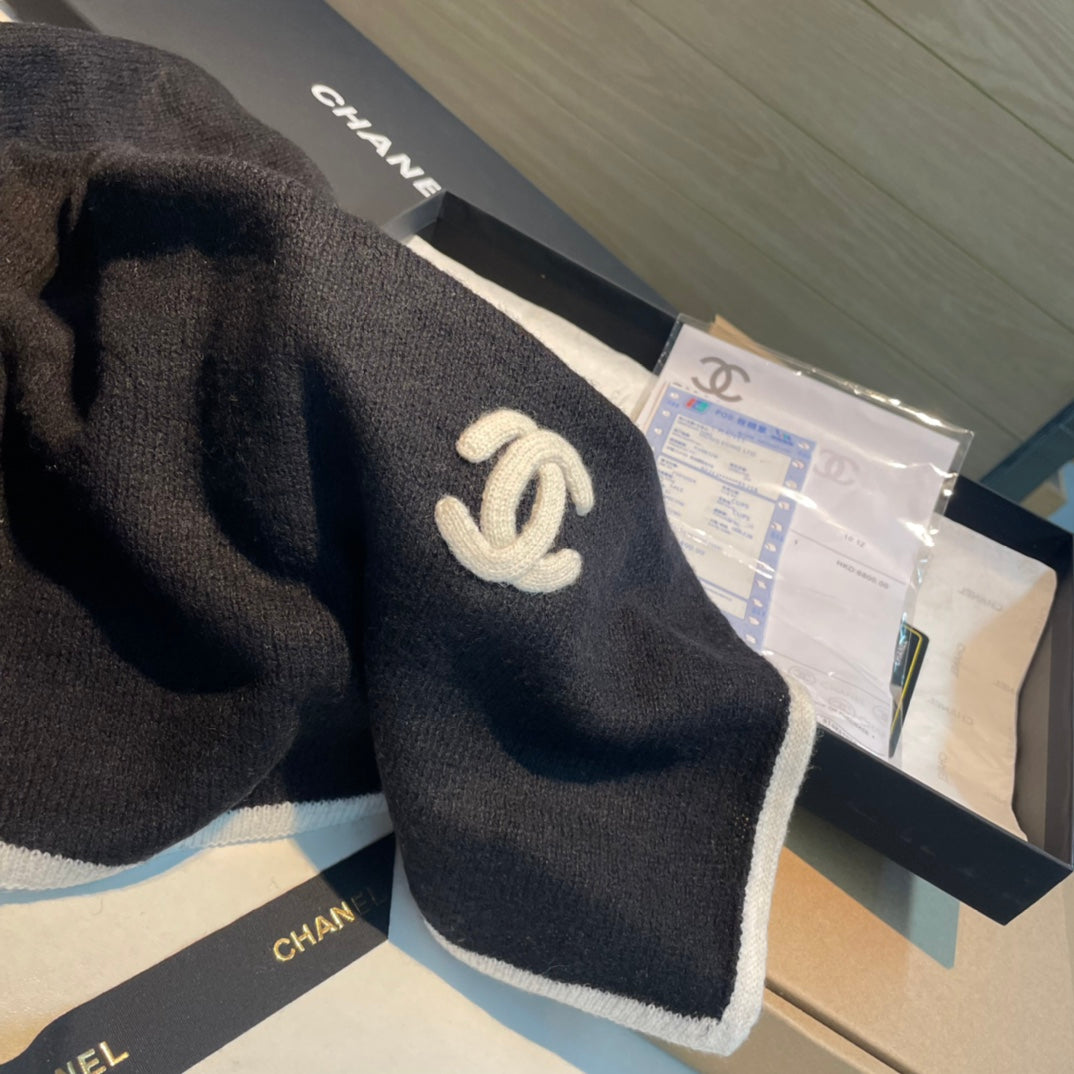 SCARF 200 CM IN BLACK CASHMERE AND WHITE LOGO 401978 mysite