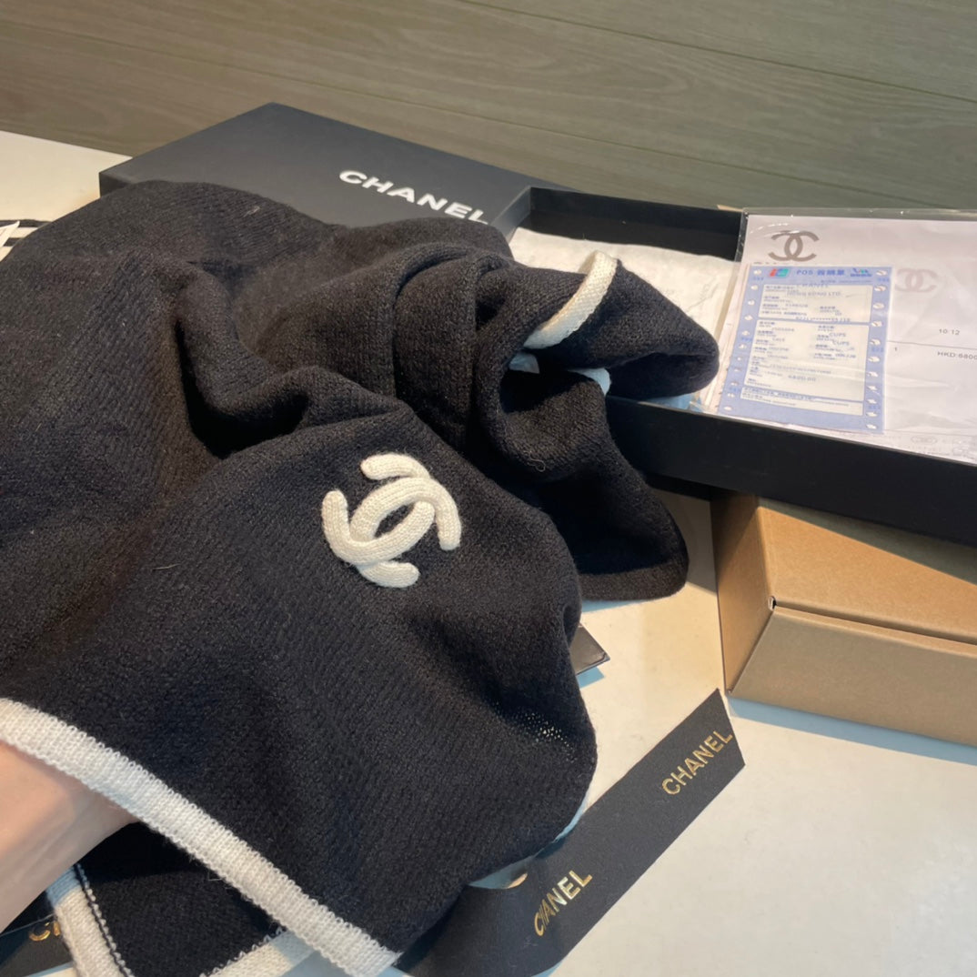 SCARF 200 CM IN BLACK CASHMERE AND WHITE LOGO 401978 mysite