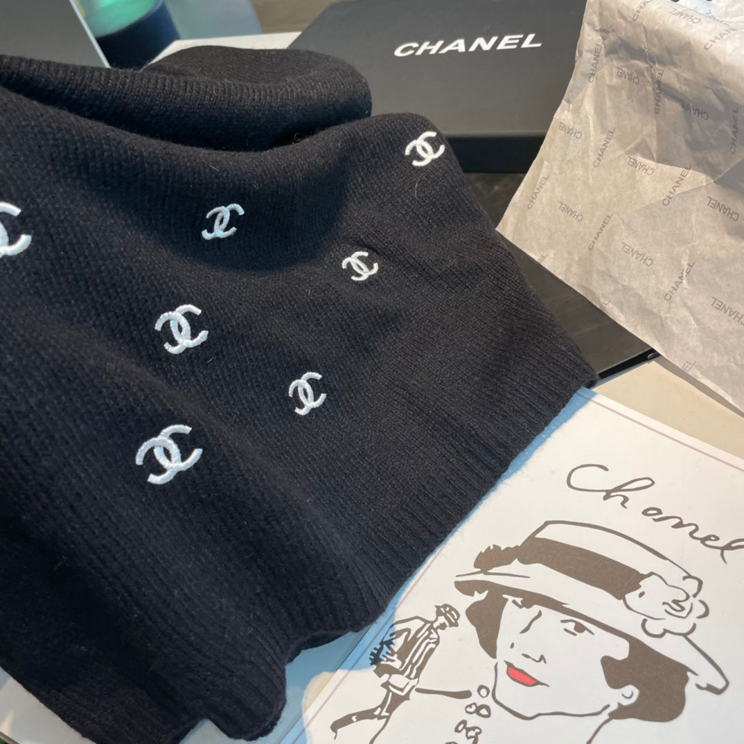 SCARF 190 CM IN BLACK CASHMERE WITH EMBROIDERED LOGO 402002 mysite