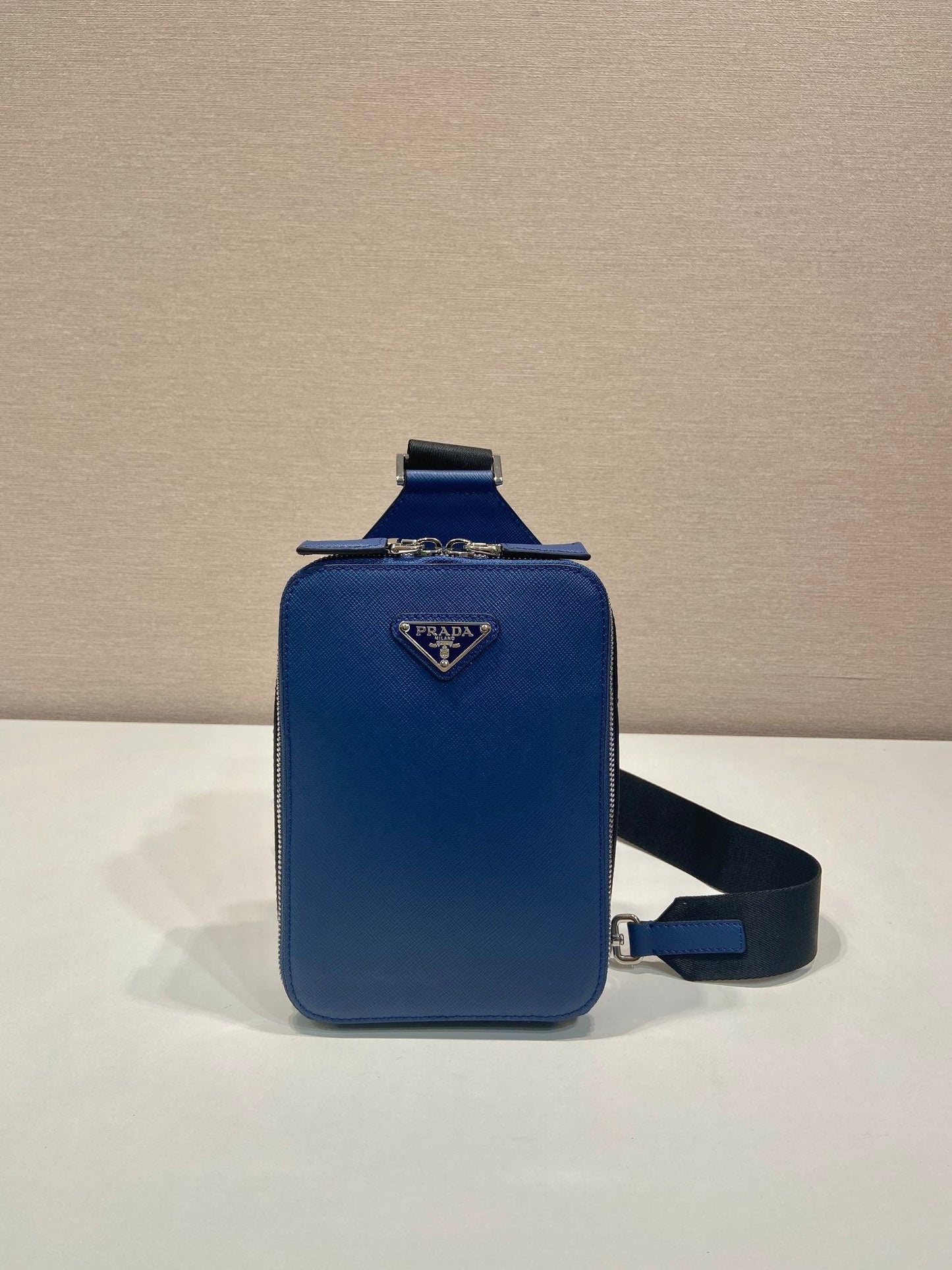 CHEST BAG 20 IN CLASSIC BLUE SAFFIANO LEATHER mysite