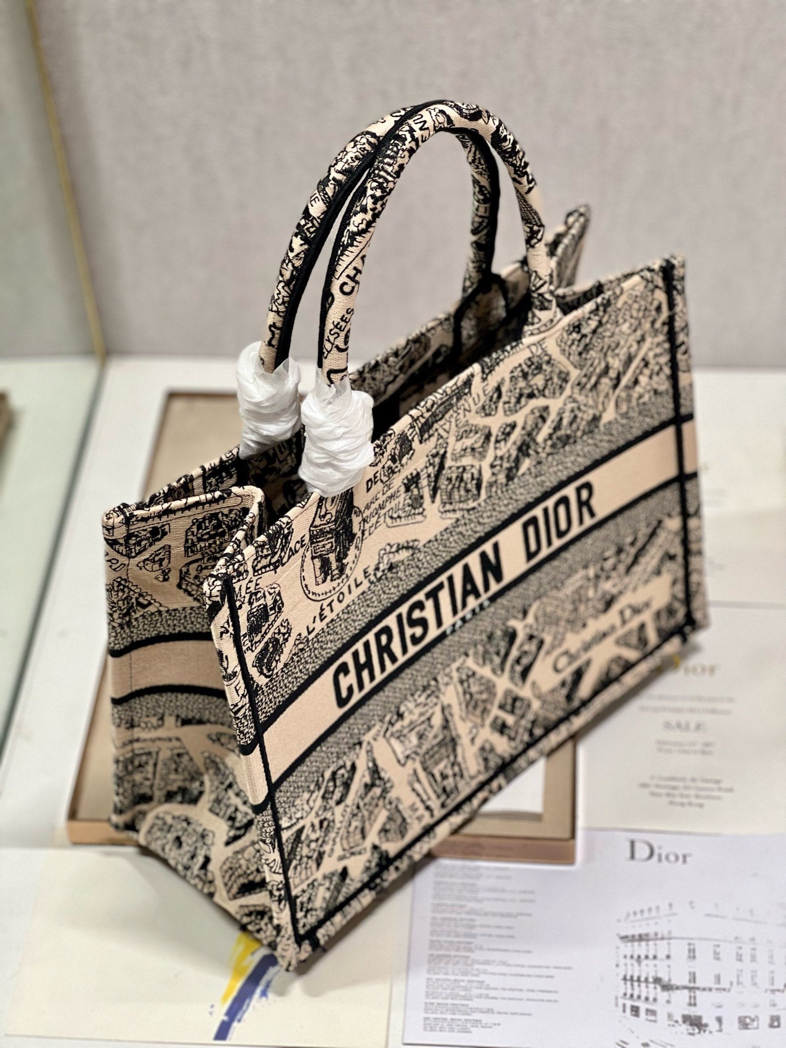 CD Paris Apricot Book Tote 36cm Bag Black beige Canvas 336525 mysite