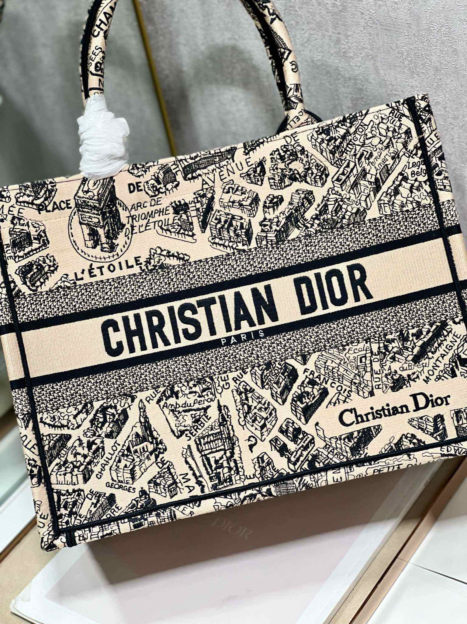 CD Paris Apricot Book Tote 36cm Bag Black beige Canvas 336525 mysite