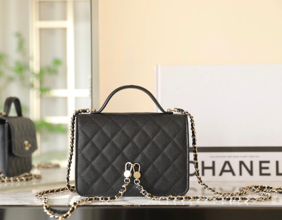 CC 25C Top Handle 18cm Black Grained Calfskin mysite