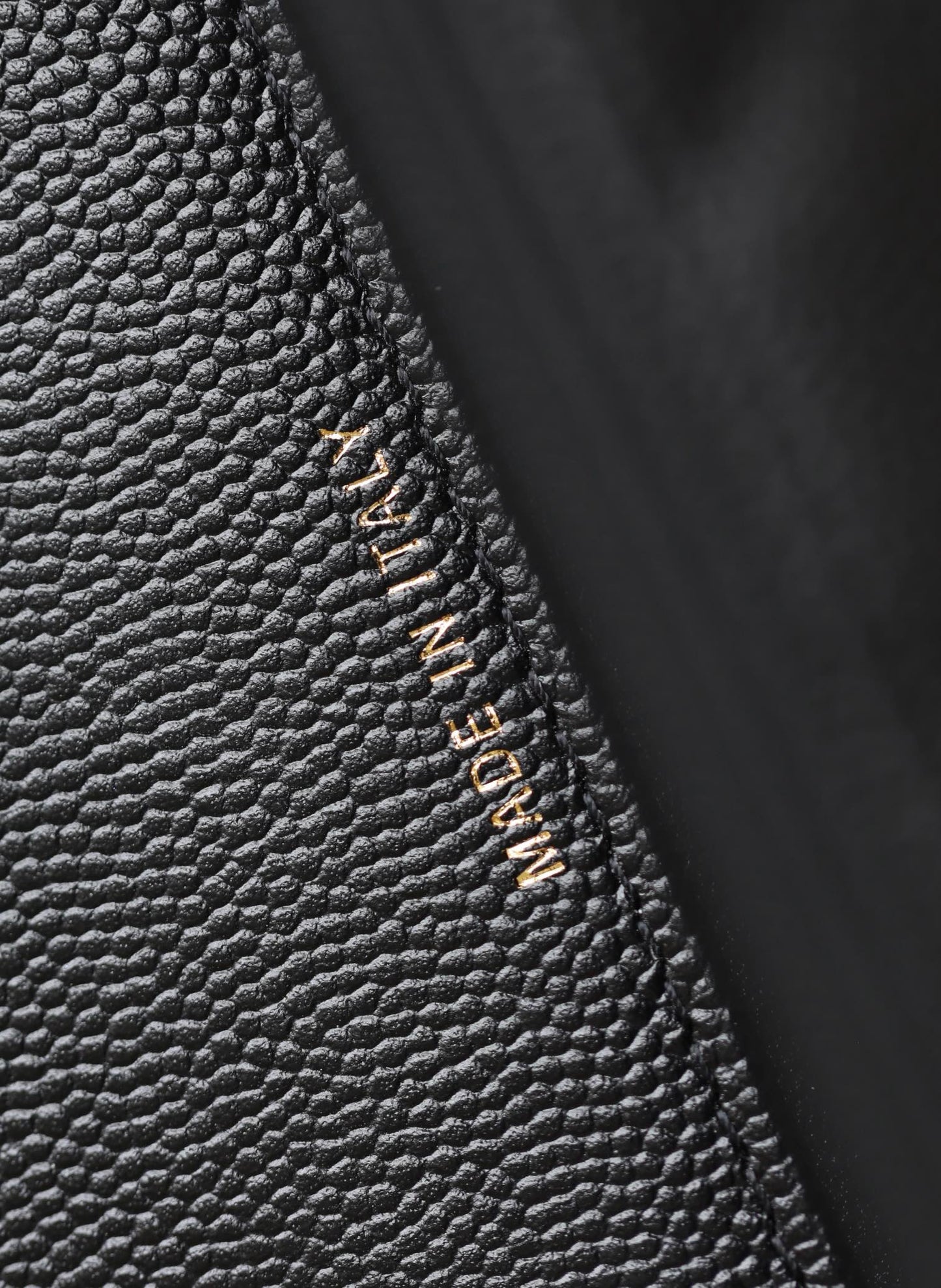 CC 25C Top Handle 18cm Black Grained Calfskin mysite
