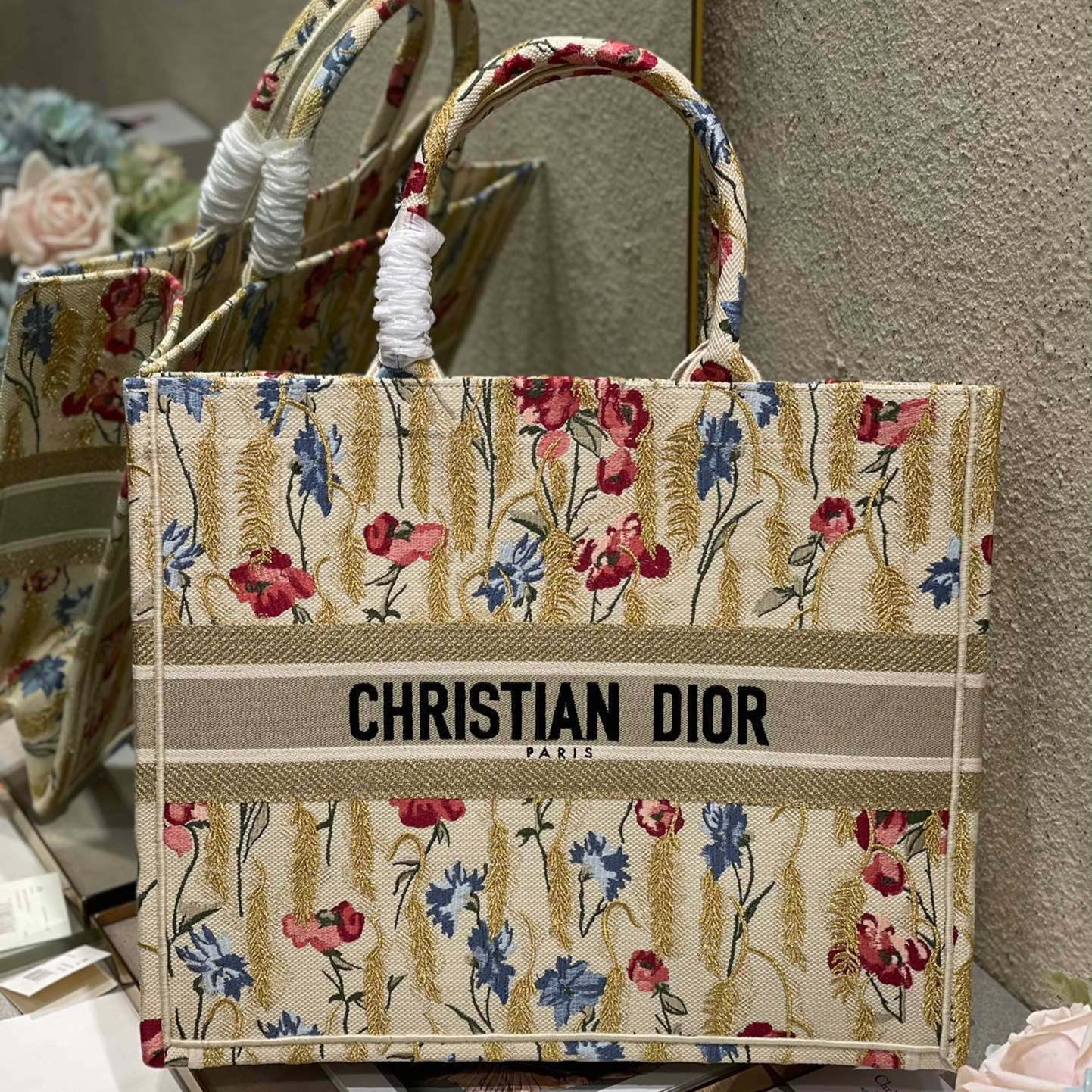 CD Hibiscus Book Tote 42cm Bag Canvas 336576 mysite
