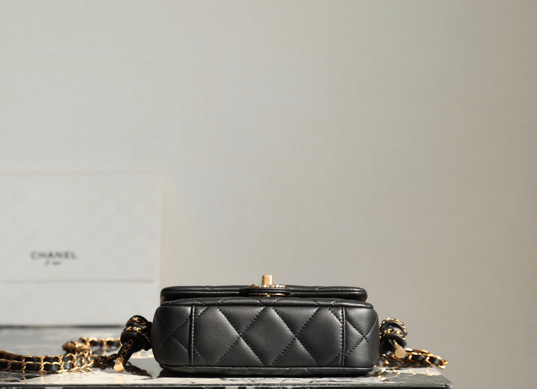 CC 19 Bag 25C 18cm Black Lambskin Gold Hardware mysite
