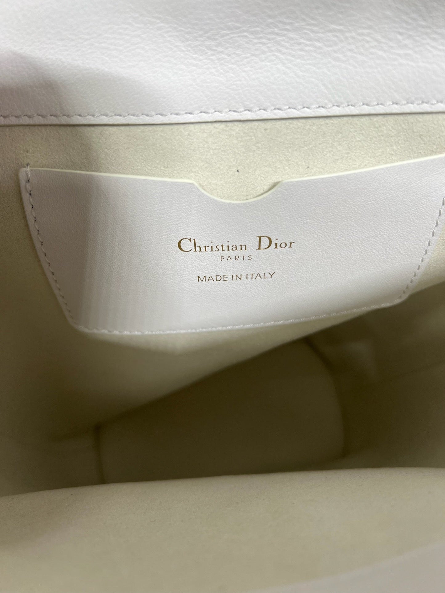 CD Montaigne Large Chain Bucket Bag White Calfskin 336797 mysite