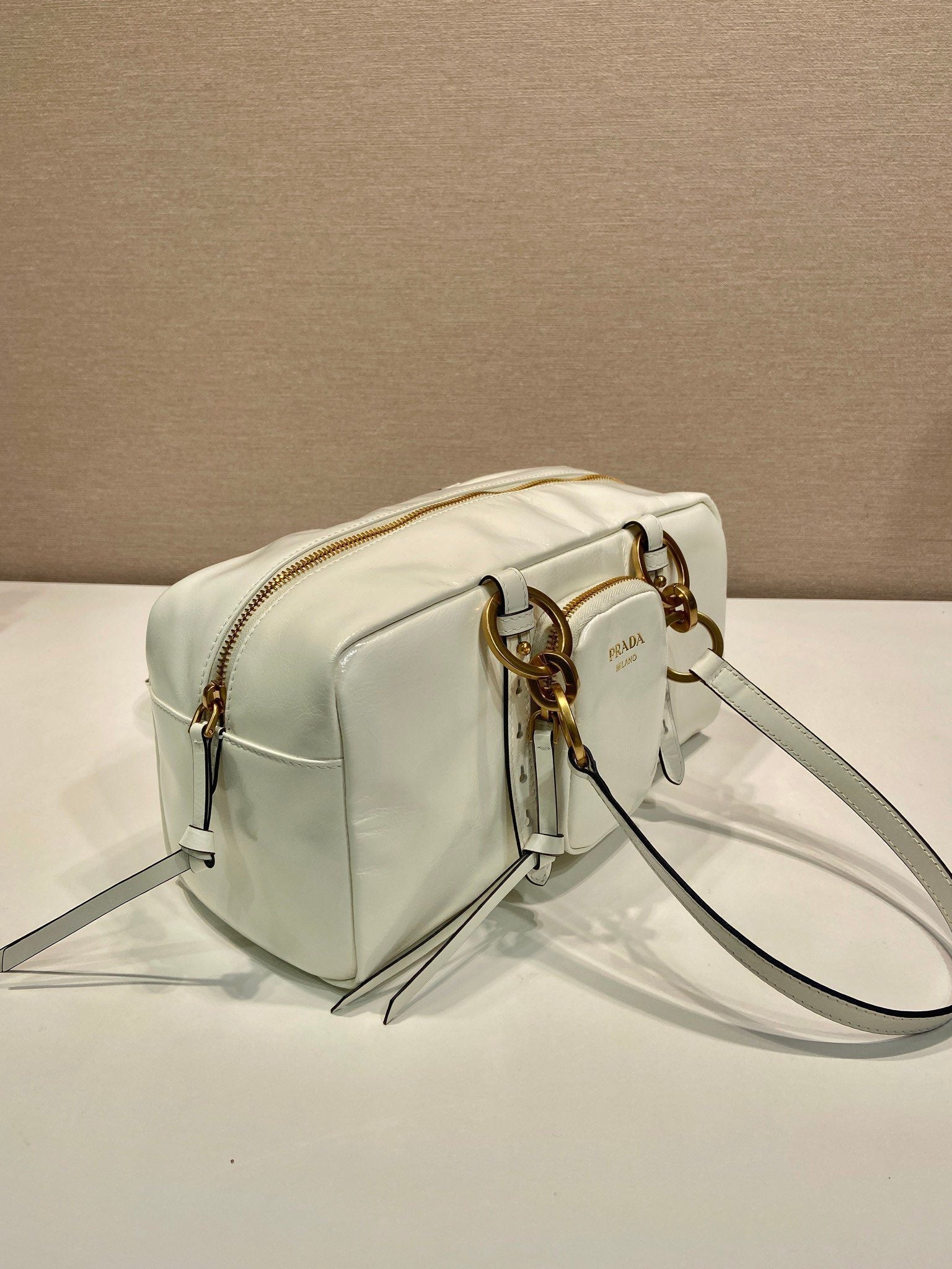 LARGE RECTANGULAR BAG 30 IN WHITE OIL WAX LAMBSKIN GOLD HARDWARE mysite