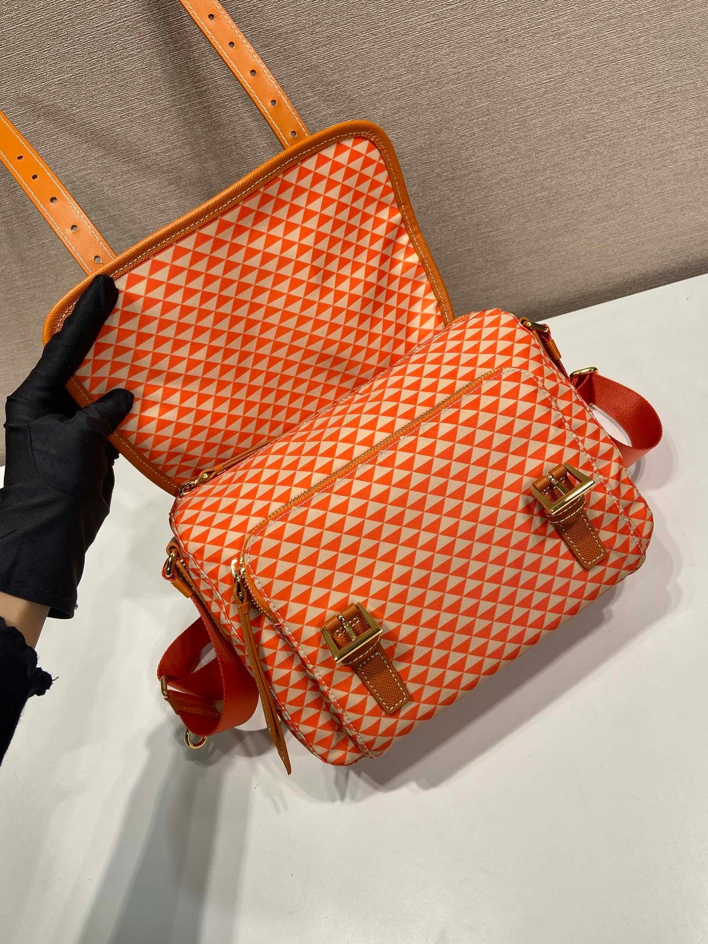 MESSENGER BAG 25 IN ORANGE MIX CREAM TRIANGLE PATTERN EMBROIDERED FABRIC mysite