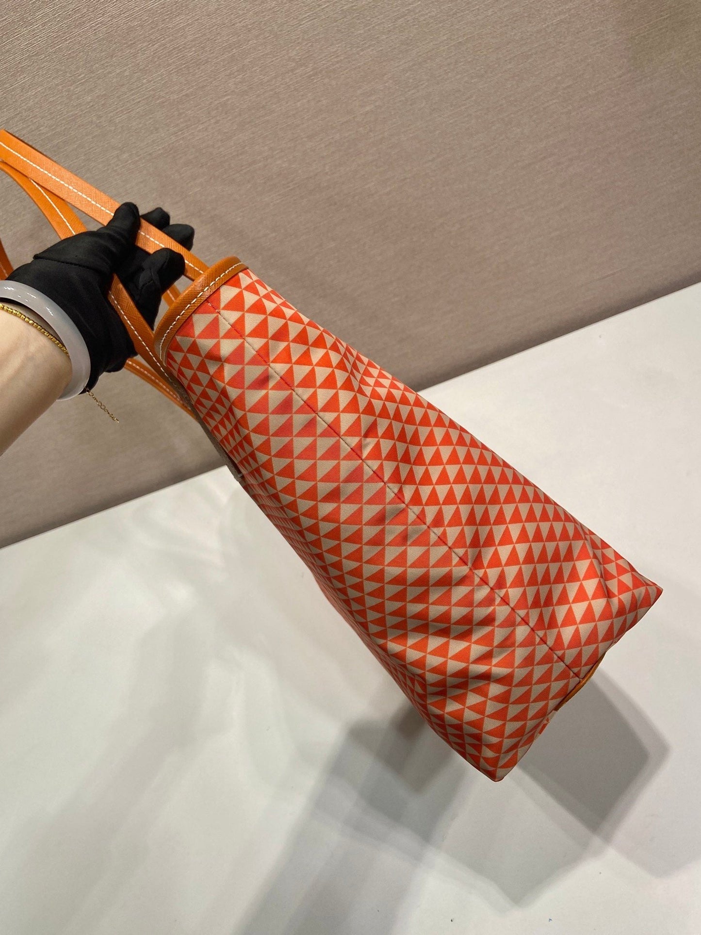 TOTE BAG 33 IN ORANGE MIX WHITE TRIANGLE PATTERN EMBROIDERED FABRIC mysite